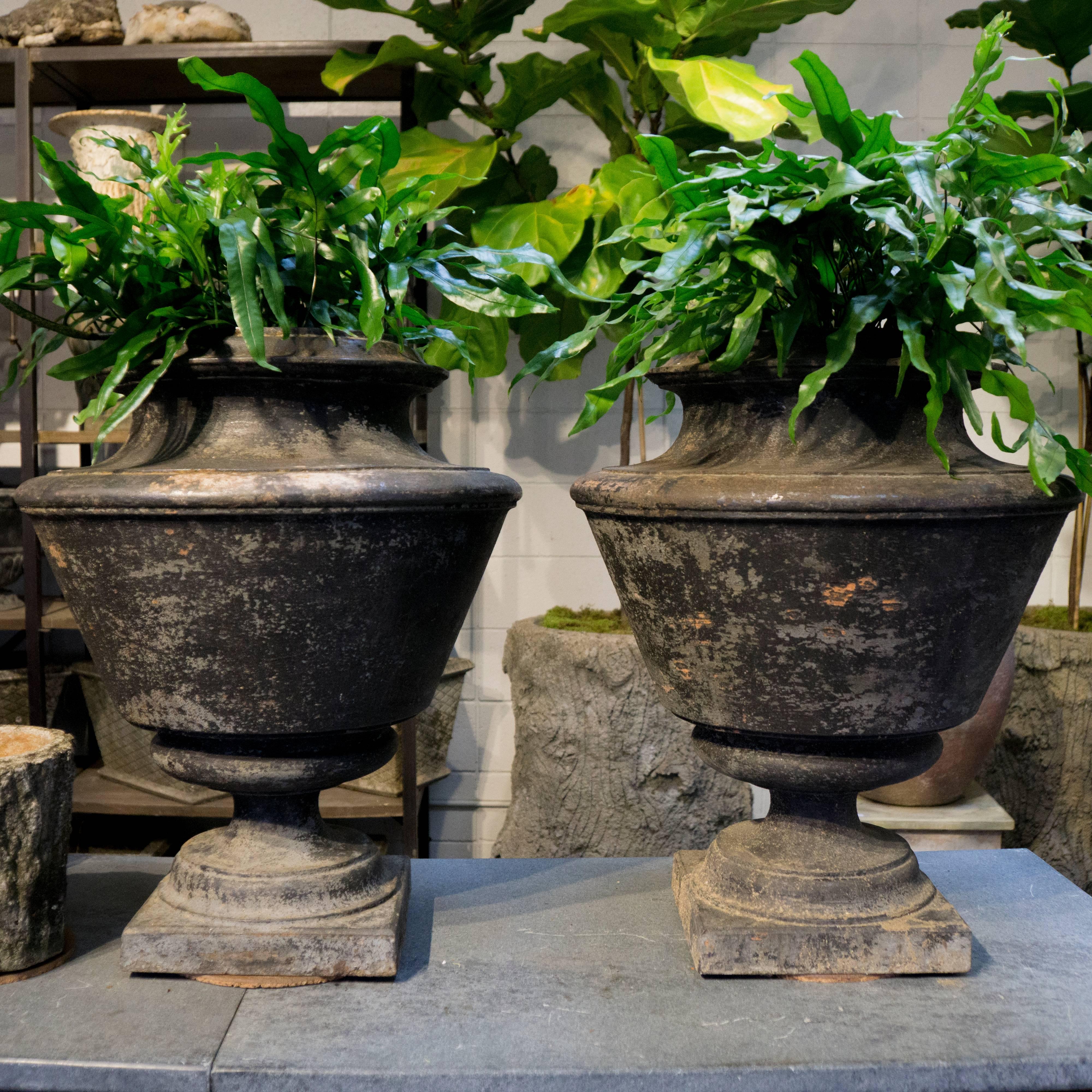French Antique Cast Iron Urns, circa 1870 For Sale 2