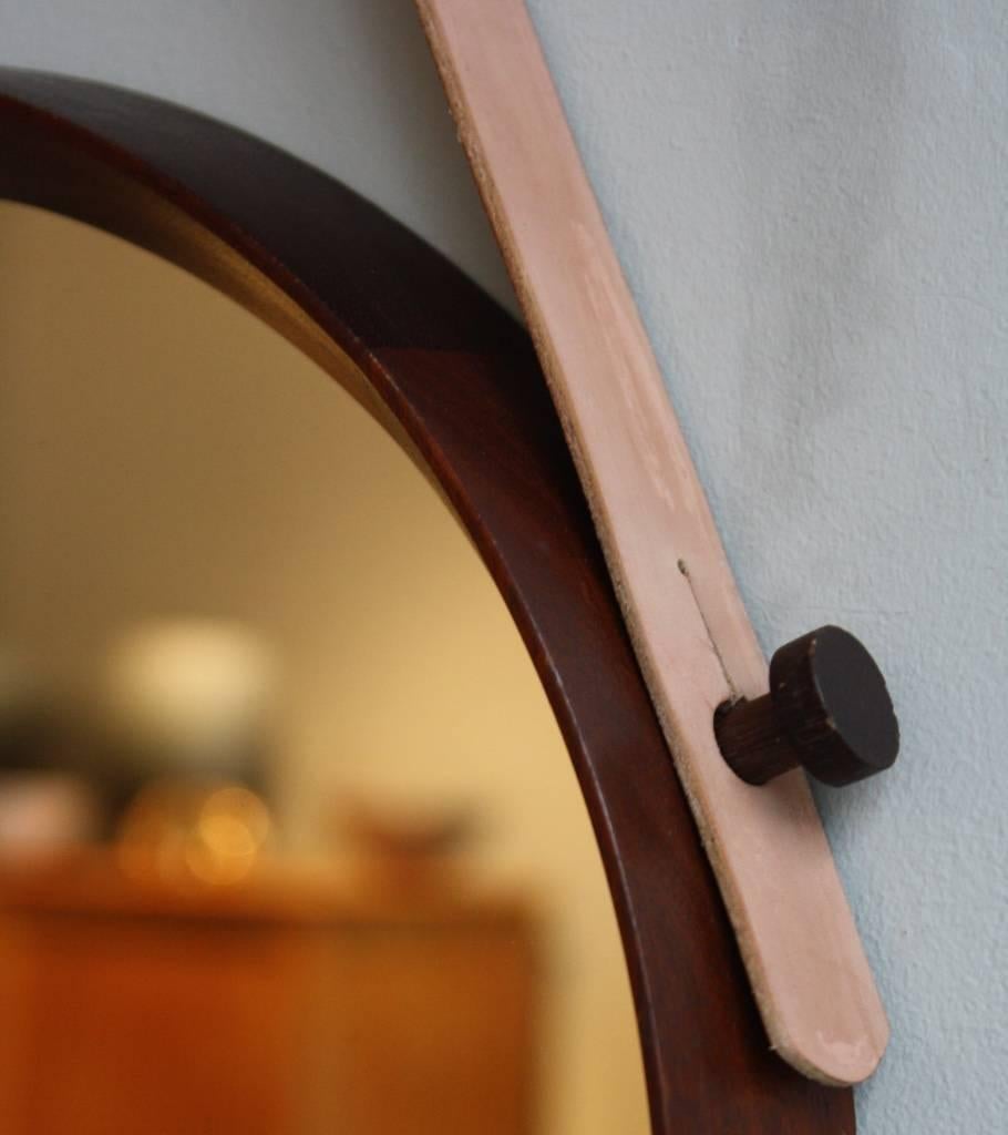 Danish 1950s Round Wall Mirror In Excellent Condition In London, GB