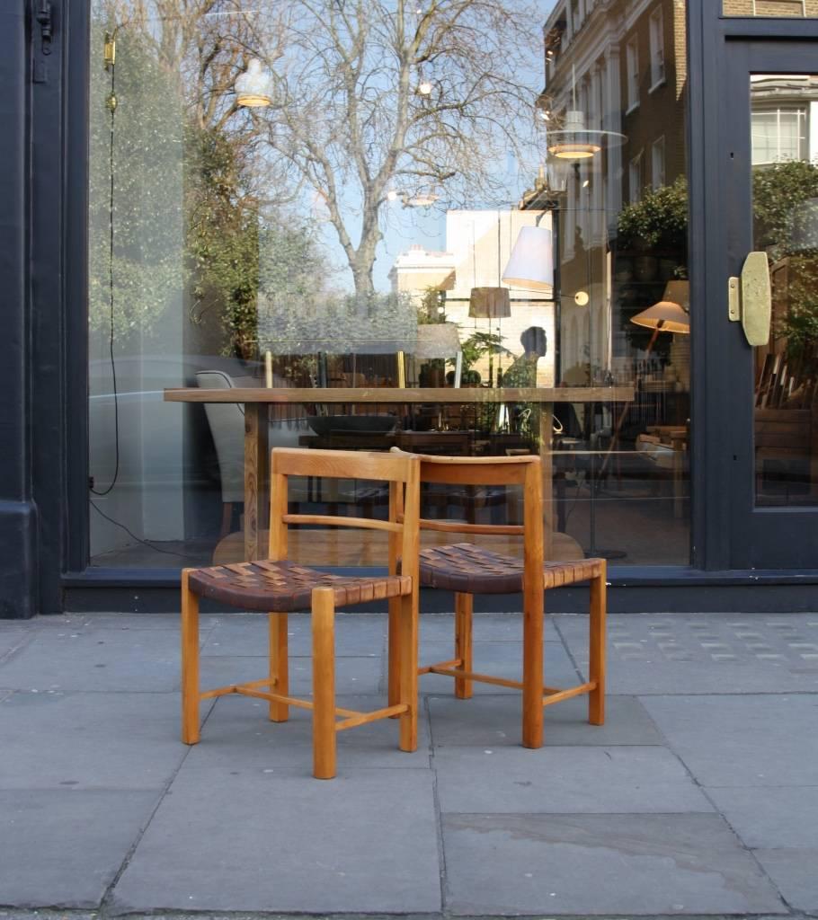 M. L. Stephensen Vintage Pair of Leather Side Chairs by Soeren Willadsen In Excellent Condition In London, GB