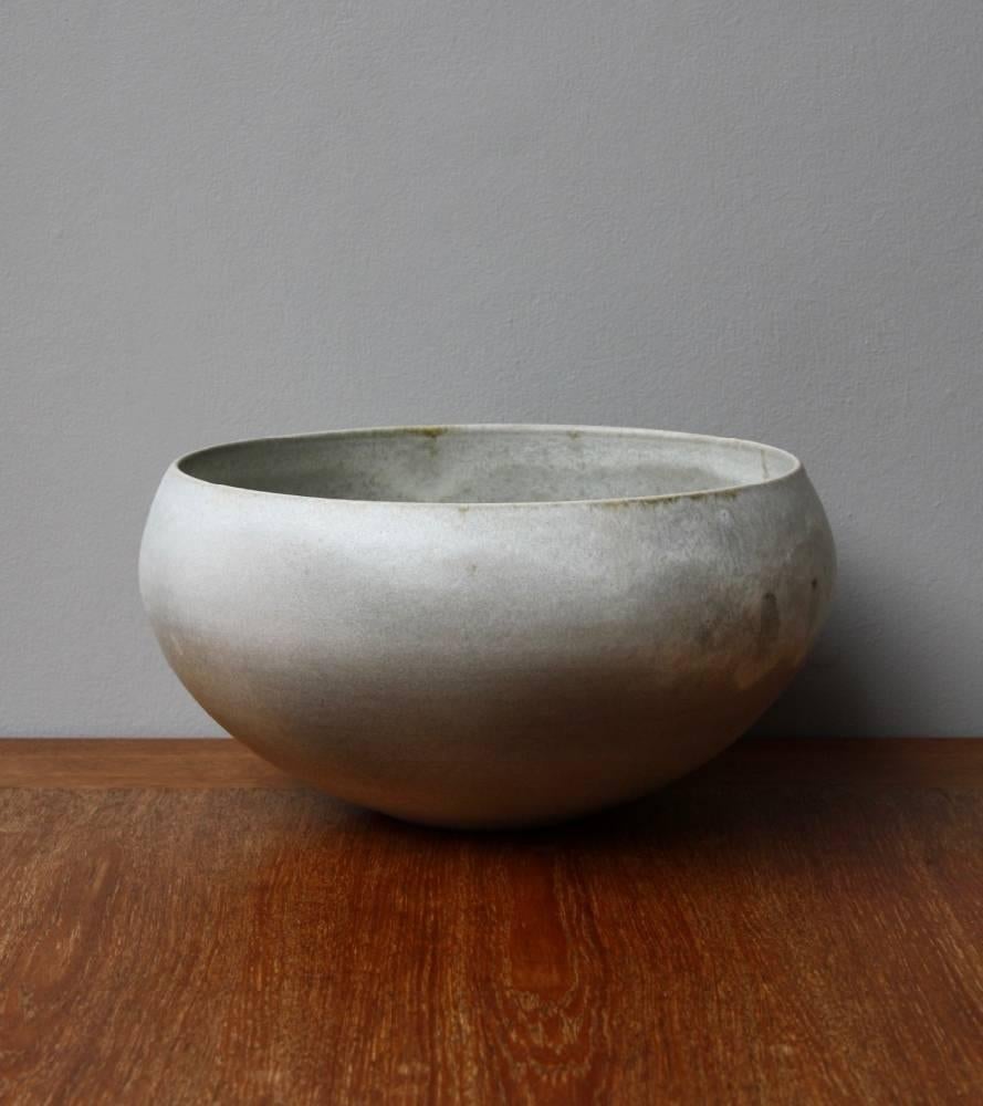Thrown, fired and glazed by hand in a tiny workshop just outside Copenhagen, Würtz's ceramics are inspired both by Scandinavian utilitarian crafts traditions and 20th century British studio pottery. The artisan duo, formed of father Åge and son