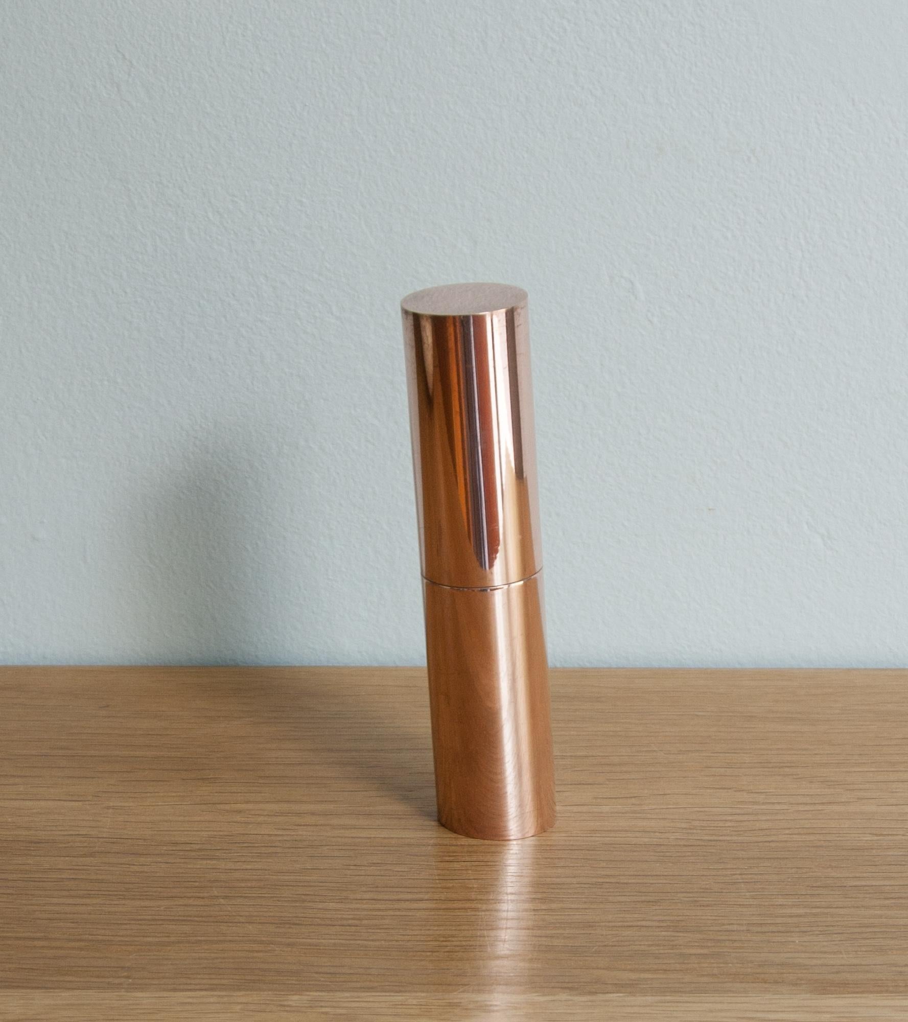 Austrian Italic Mill - Copper / Michael Anastassiades x Werkstätte Carl Auböck For Sale