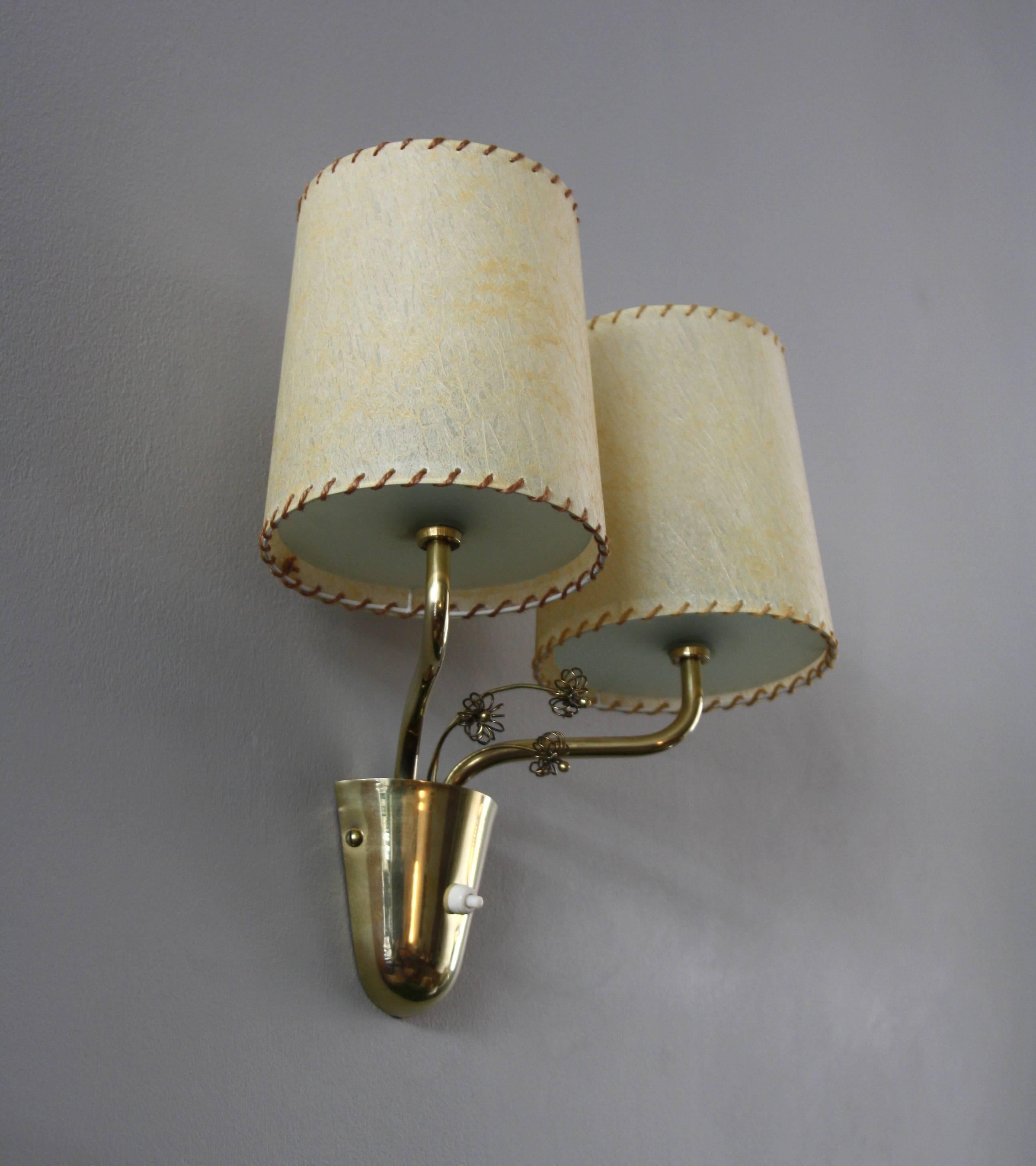 Finnish Paavo Tynell, Taito Oy, Brass Wall Light with Flowers