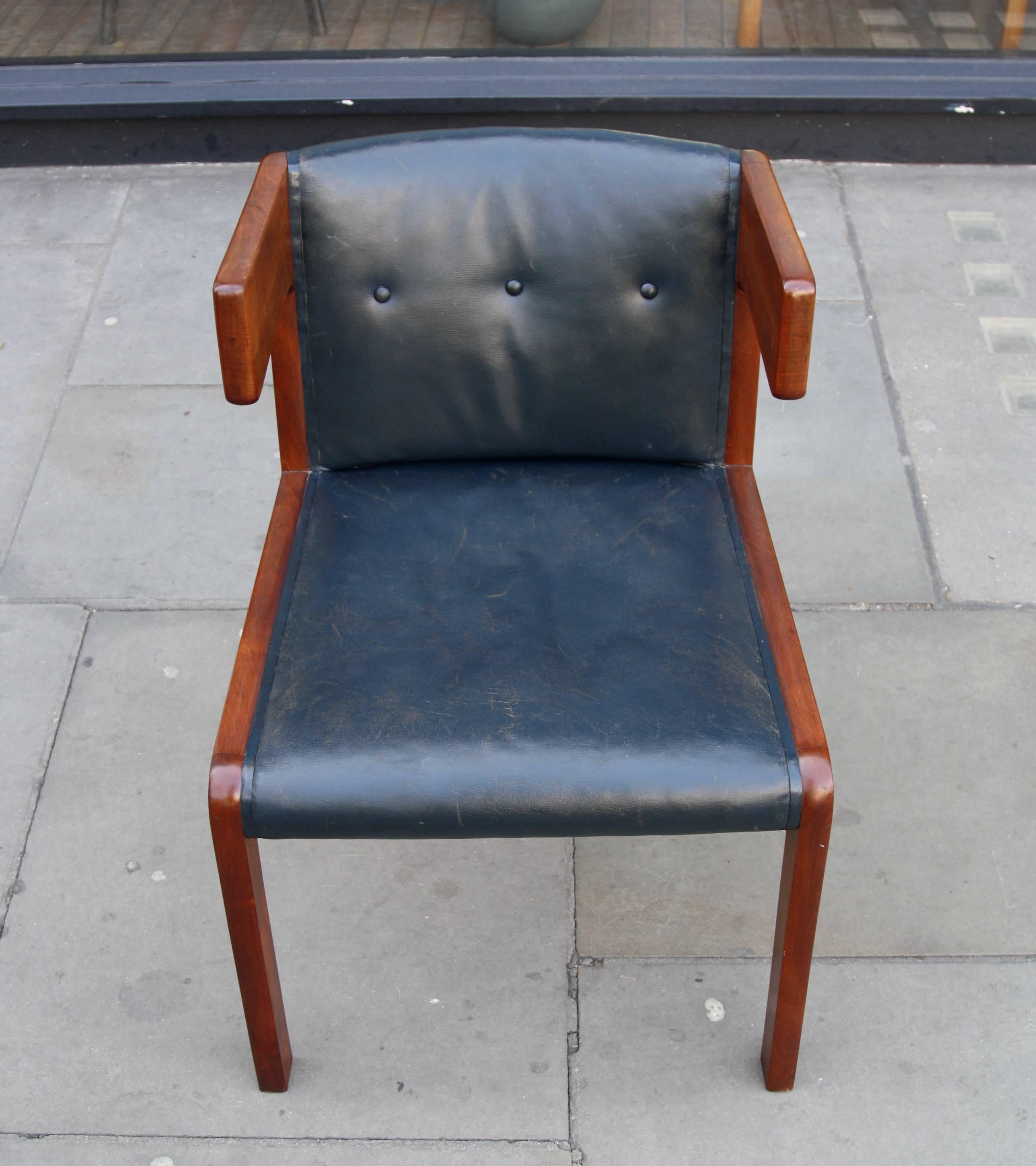 Ole Wanscher Mid-20th Century Winged Mahogany Side Chair 1