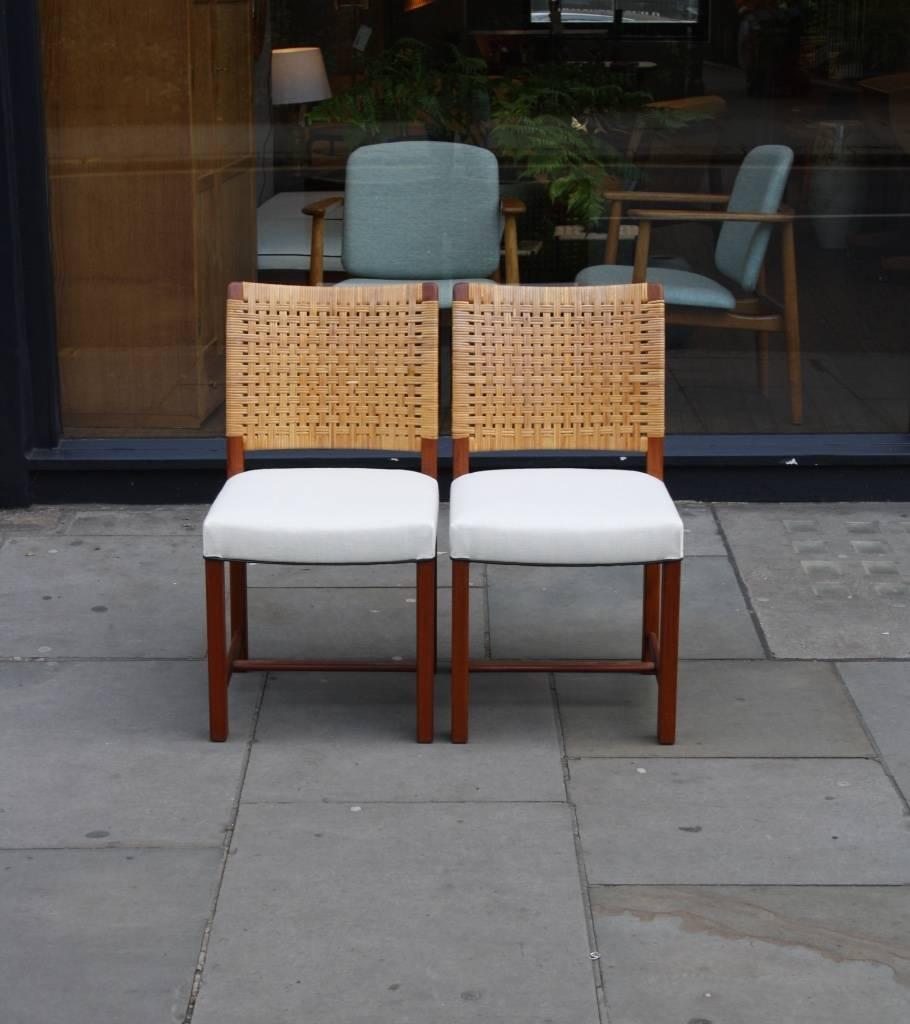 Carl-Gustav Hiort Af Ornäs, 1950s Set of Two Cane Dining Chairs In Excellent Condition In London, GB