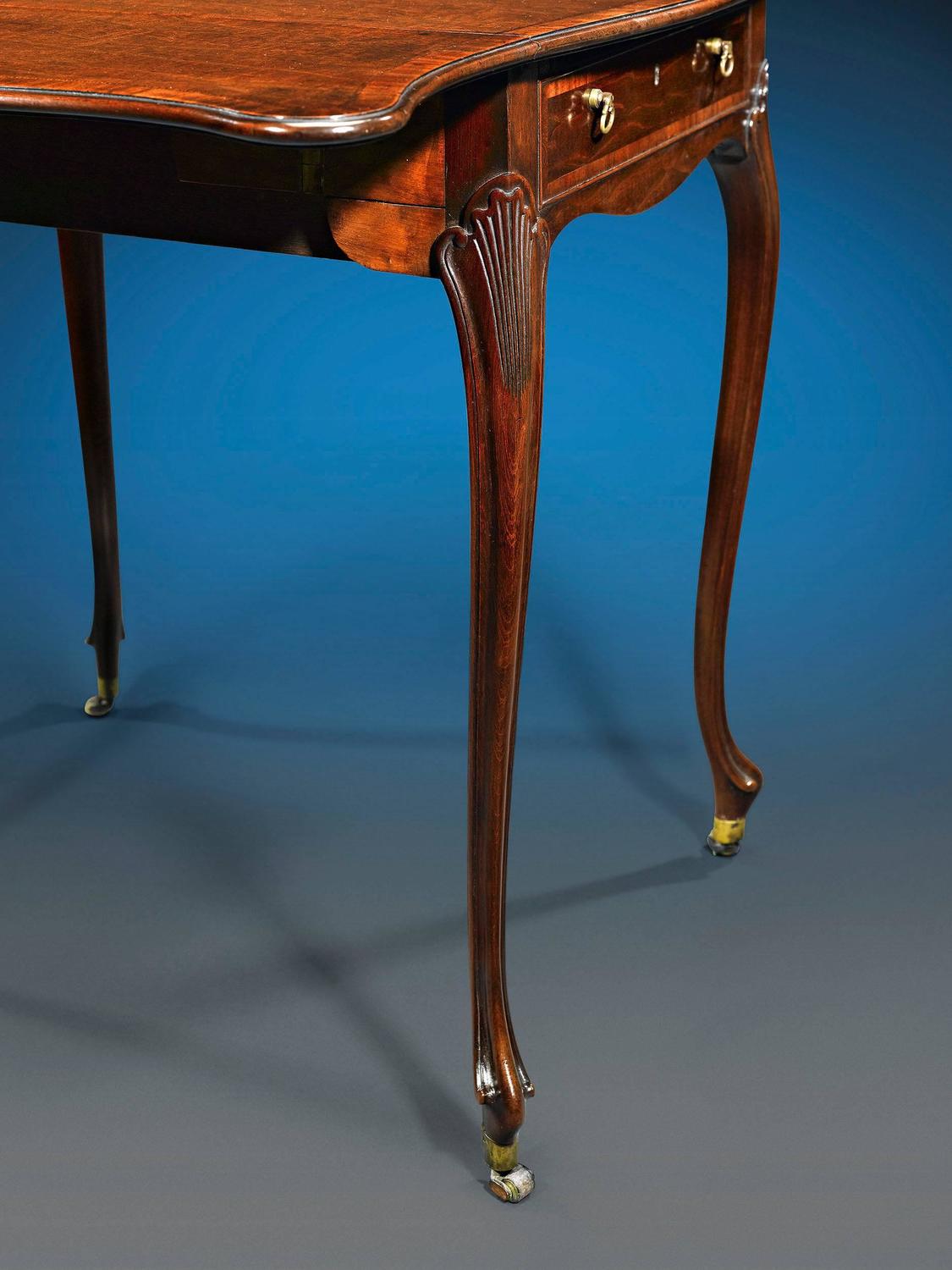Thomas Chippendale Pembroke Table For Sale at 1stdibs