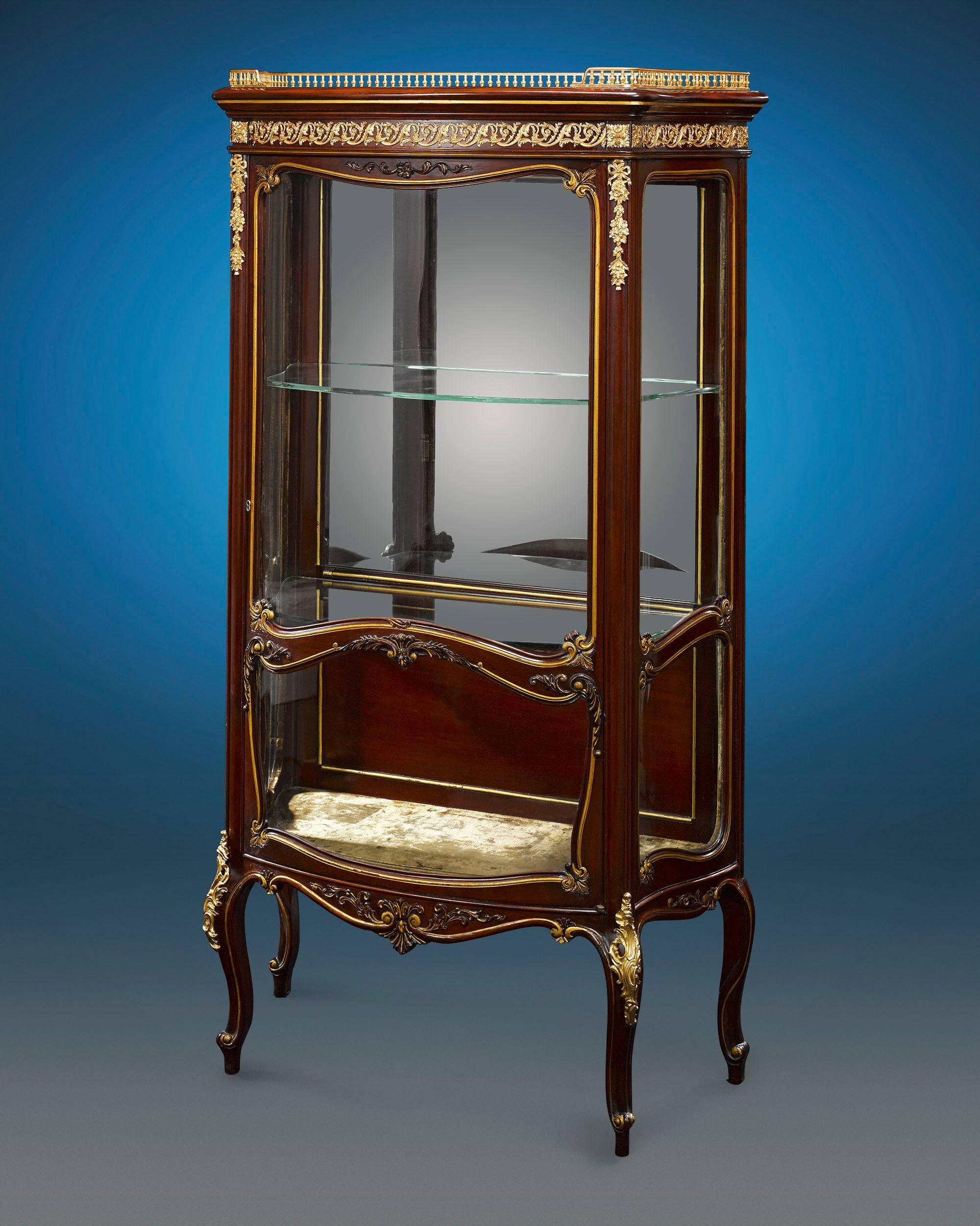 Rococo 19th Century French Vitrine by Francois Linke For Sale