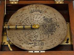 Regina Music Box Style 19