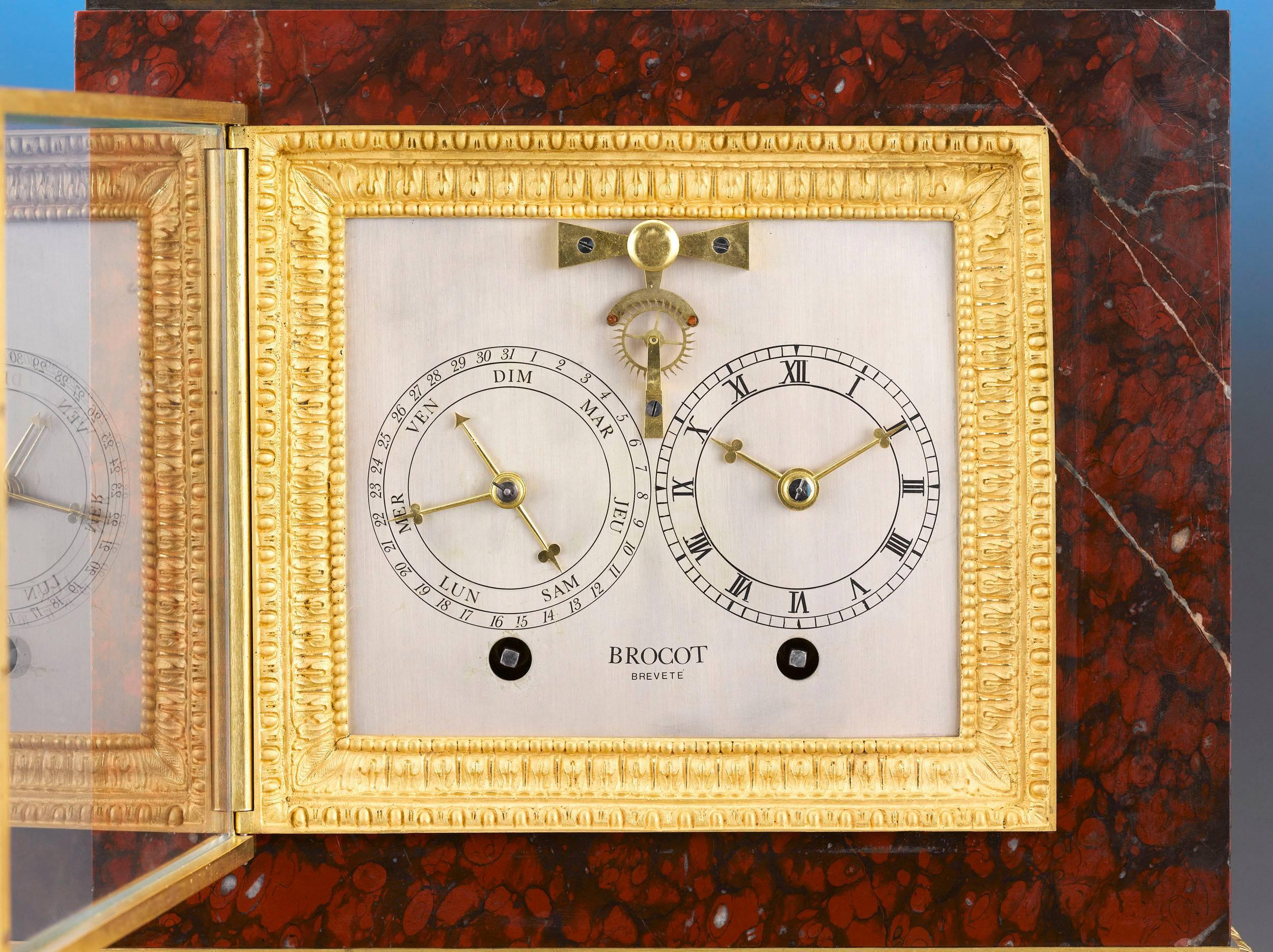 Napoleon III Sculptural Mantel Clock In Excellent Condition In New Orleans, LA