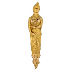 Female-Form Yellow Gold Étui