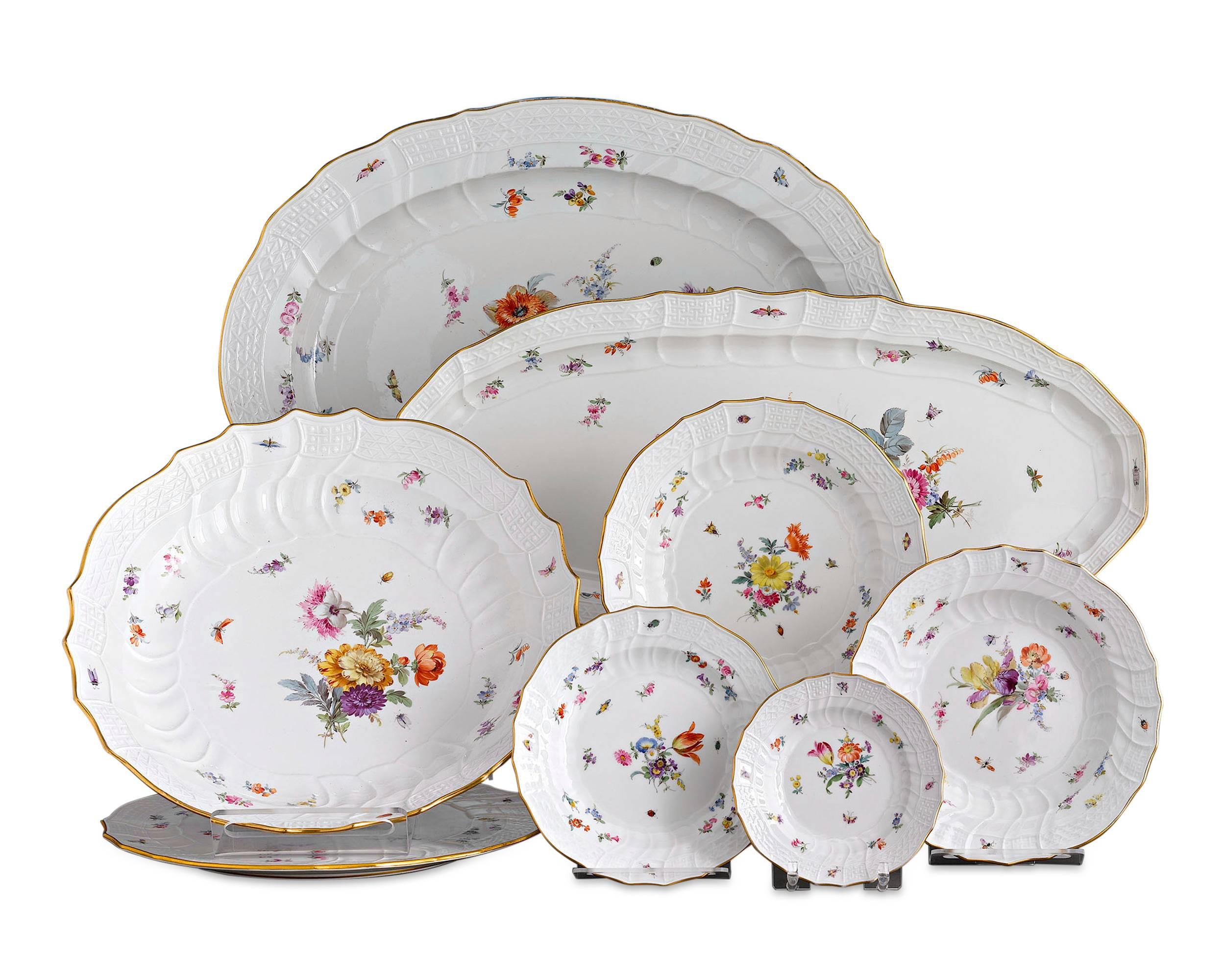meissen porcelain dinner plate set