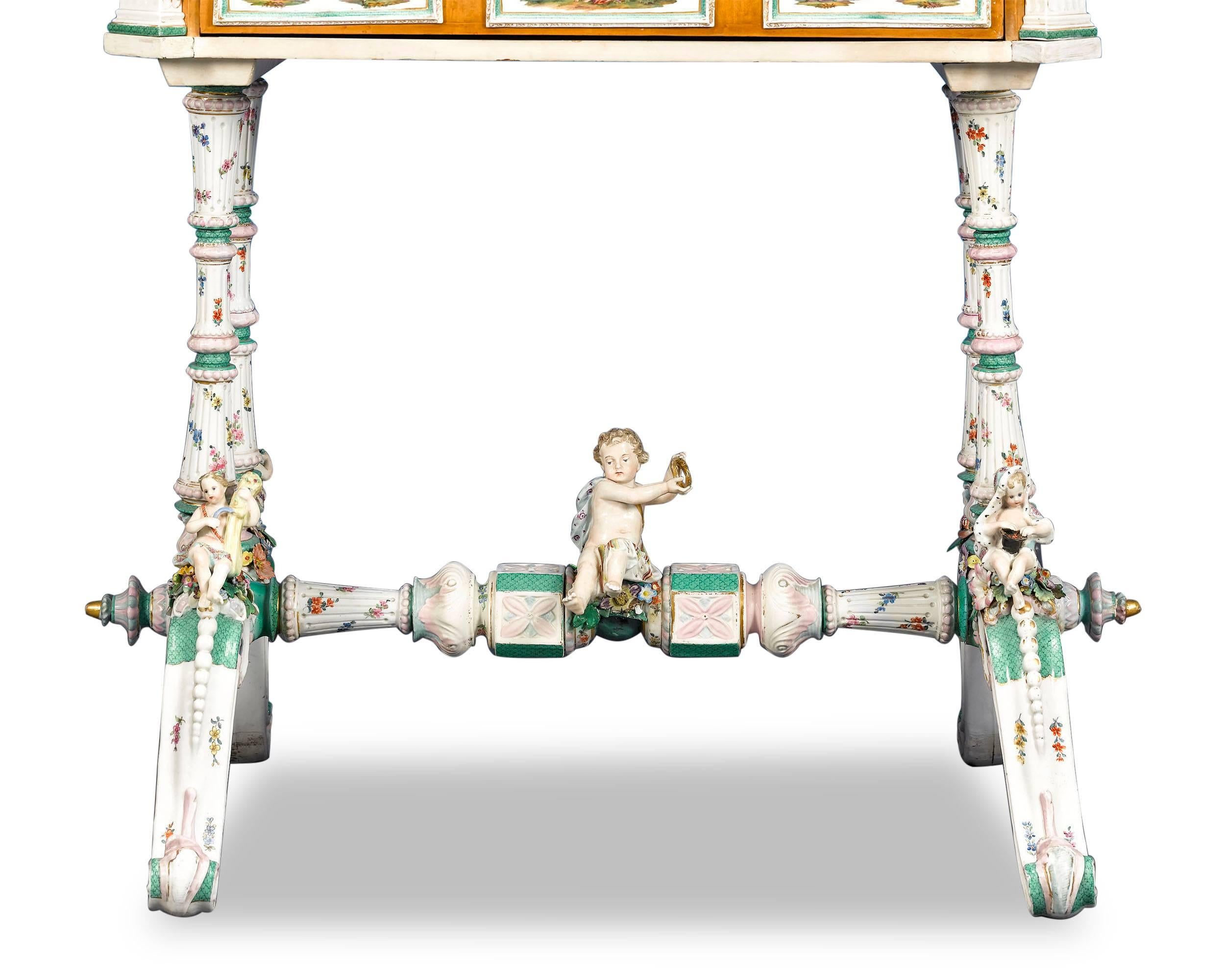 German 19th Century Meissen Porcelain Dressing Table