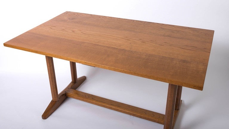 Early 20th Century Gordon Russell oak trestle refectory table, England 1927 For Sale