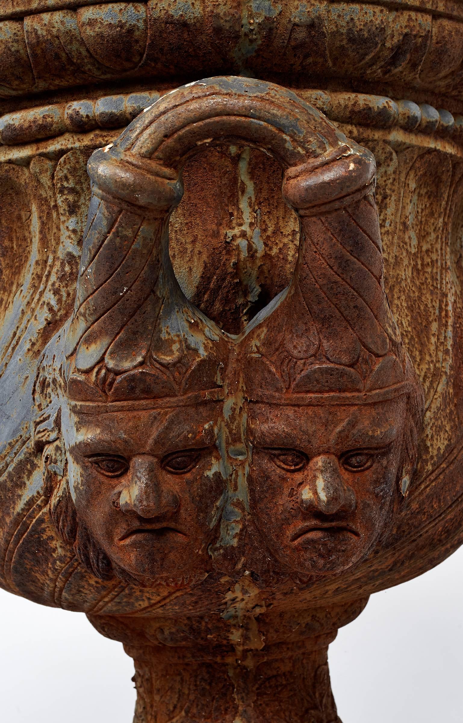 American 19th Century Pair of Iron Garden Urns For Sale