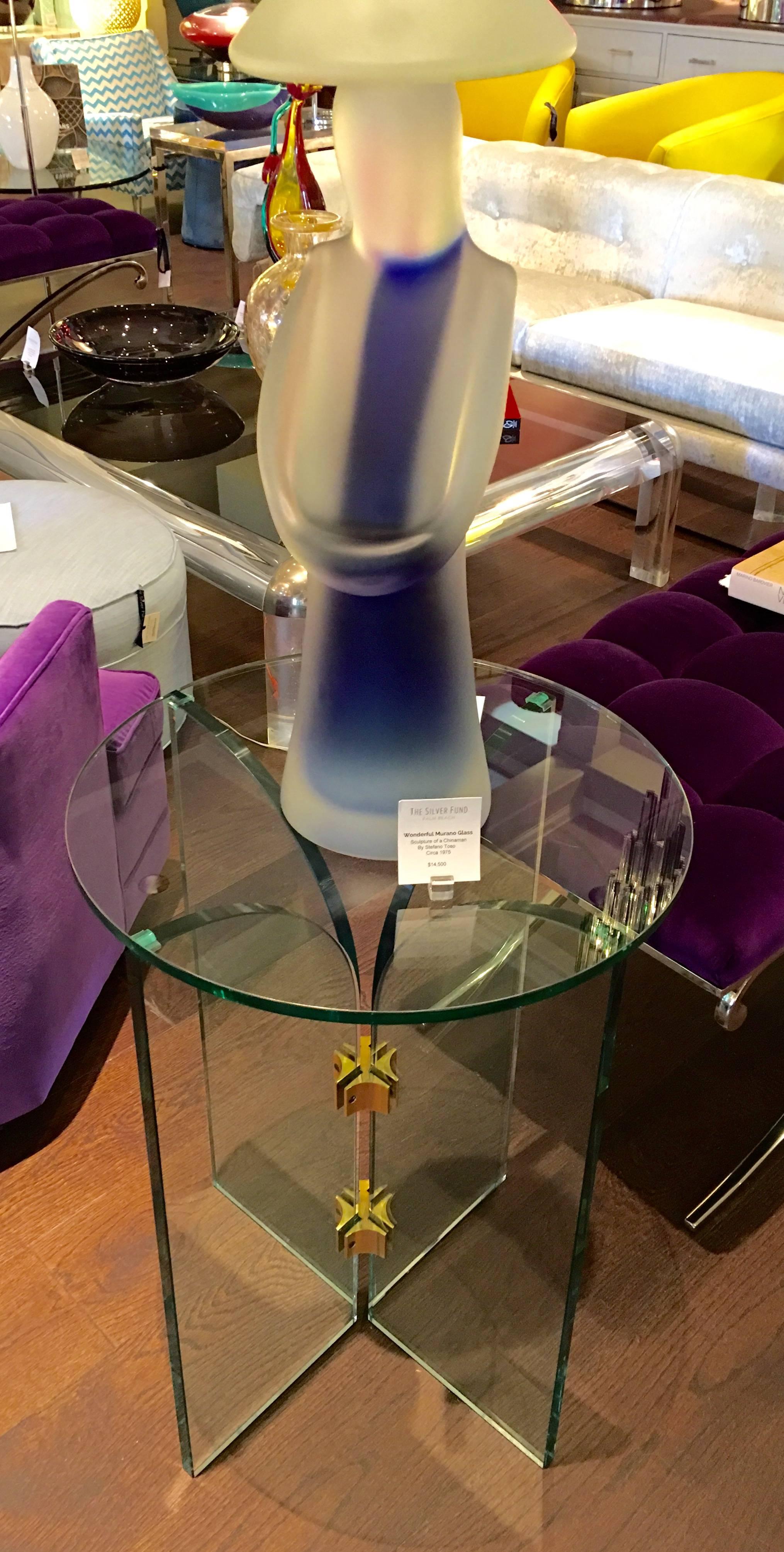 Pace Brass and Glass End Table In Excellent Condition For Sale In Palm Beach, FL