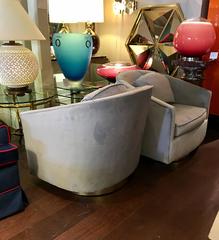 Pair of Swivel Chairs in the Style of Milo Baughman
