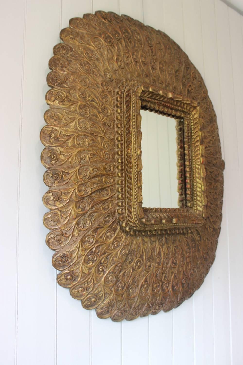 Mid-20th Century Spanish Carved and Gilded Mirror 1