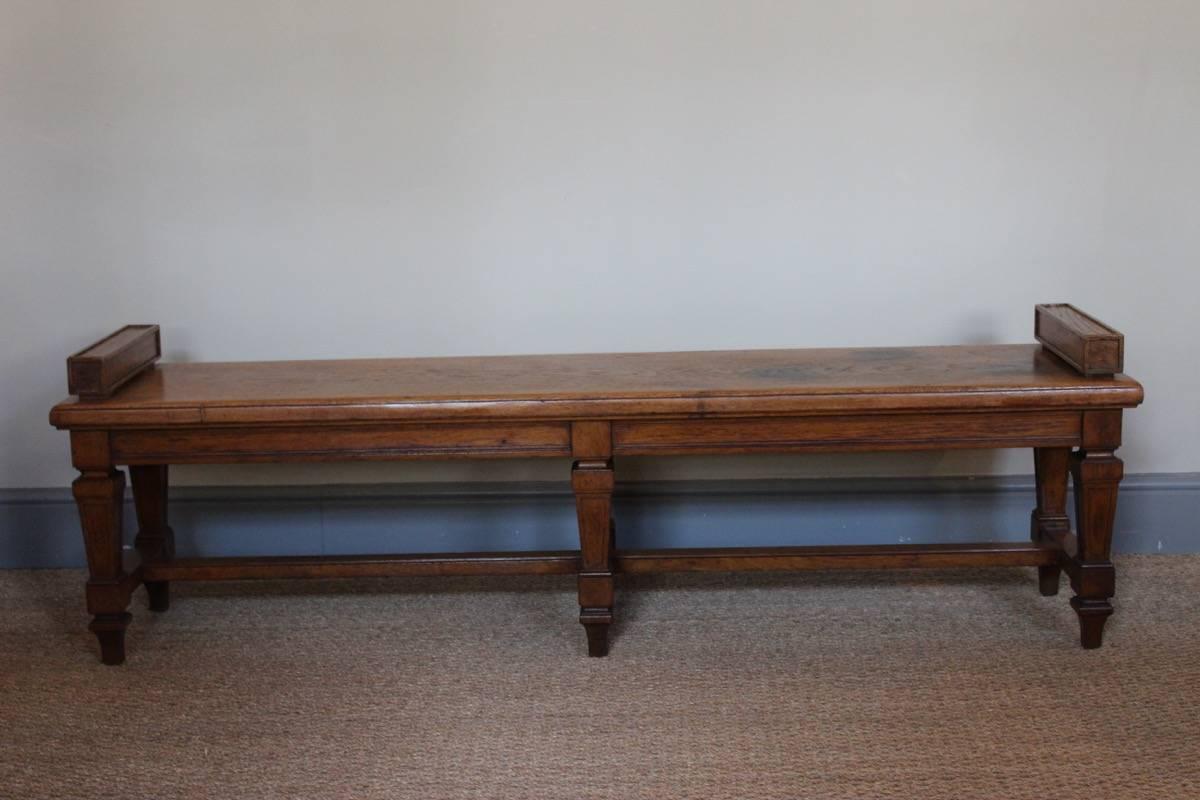 Early 20th Century French Oak Hall Bench In Good Condition In Gloucestershire, GB
