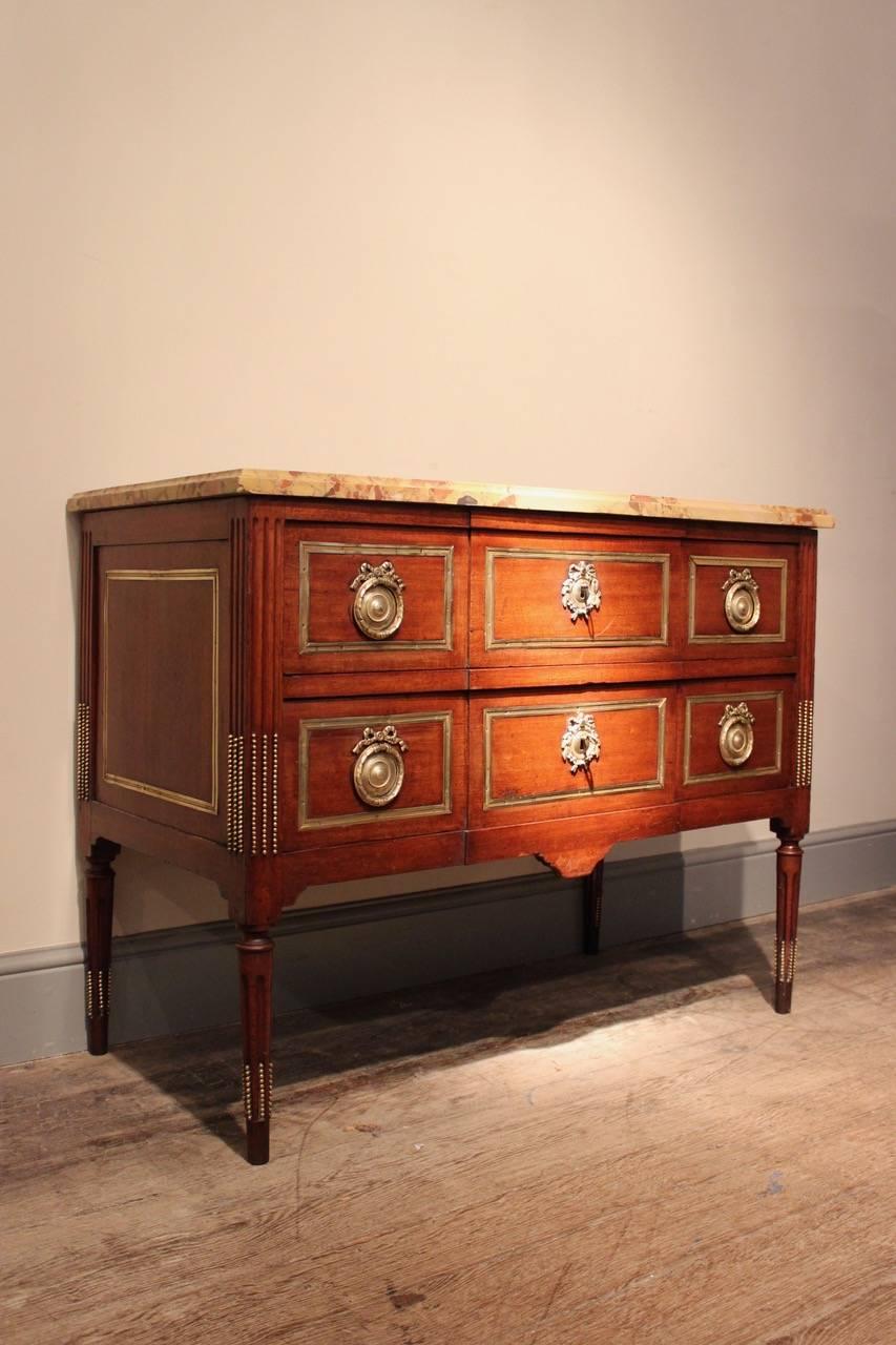 Late 18th Century Louis XVI Mahogany Commode In Excellent Condition In Gloucestershire, GB