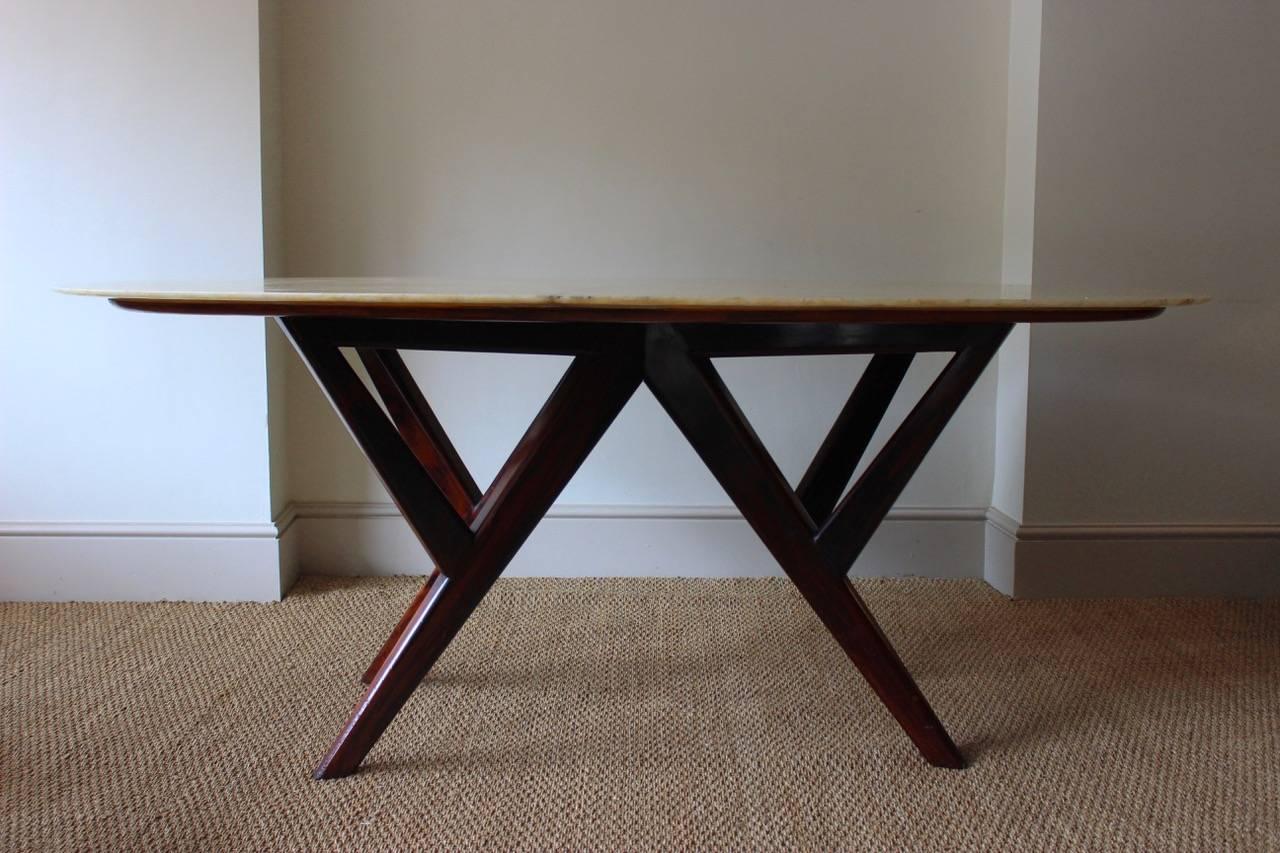 20th Century 1940s Italian Rosewood and Onyx Centre or Dining Table