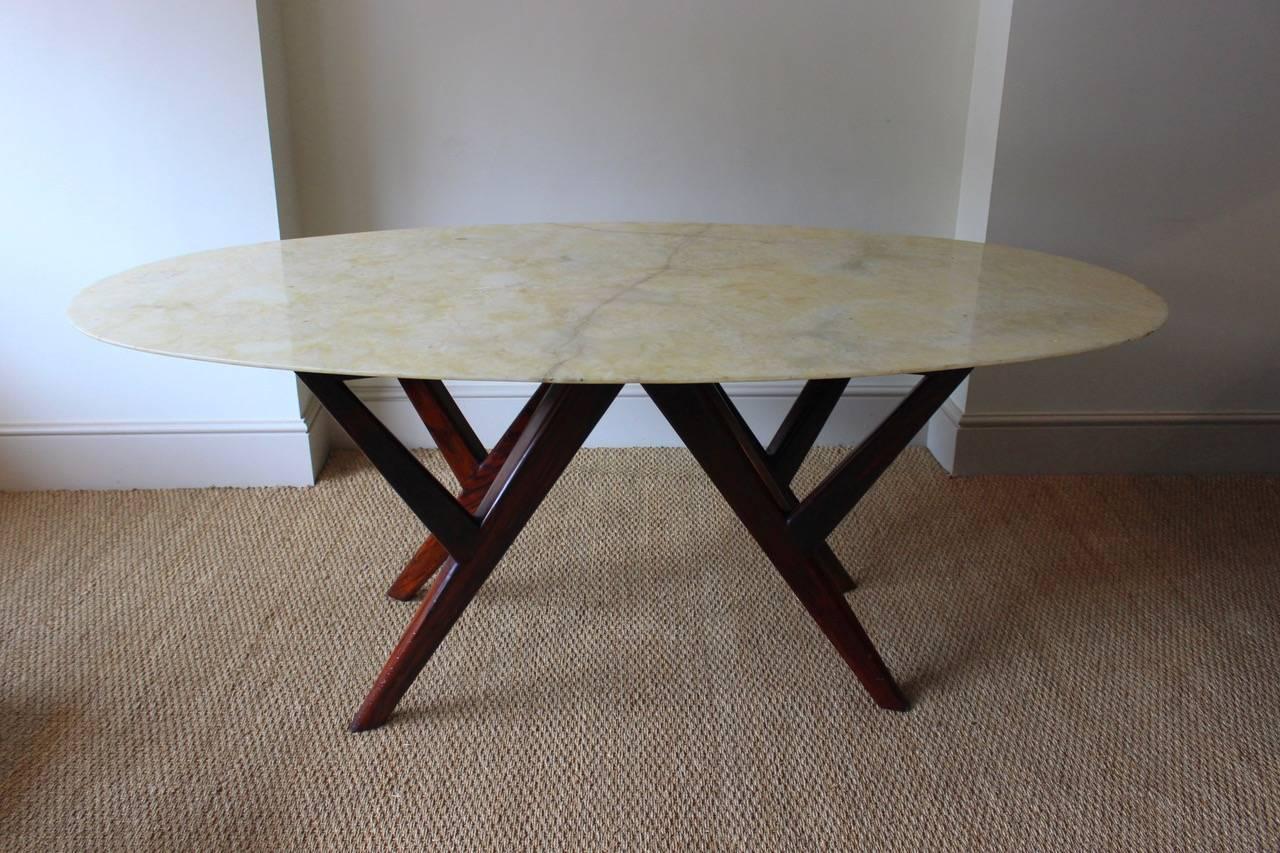 1940s Italian Rosewood and Onyx Centre or Dining Table 1