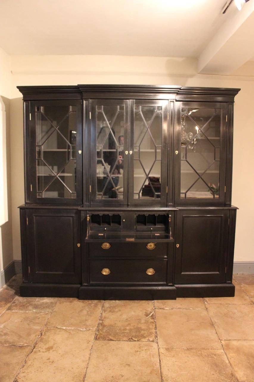 19th Century Ebonized Breakfront Bookcase In Excellent Condition In Gloucestershire, GB