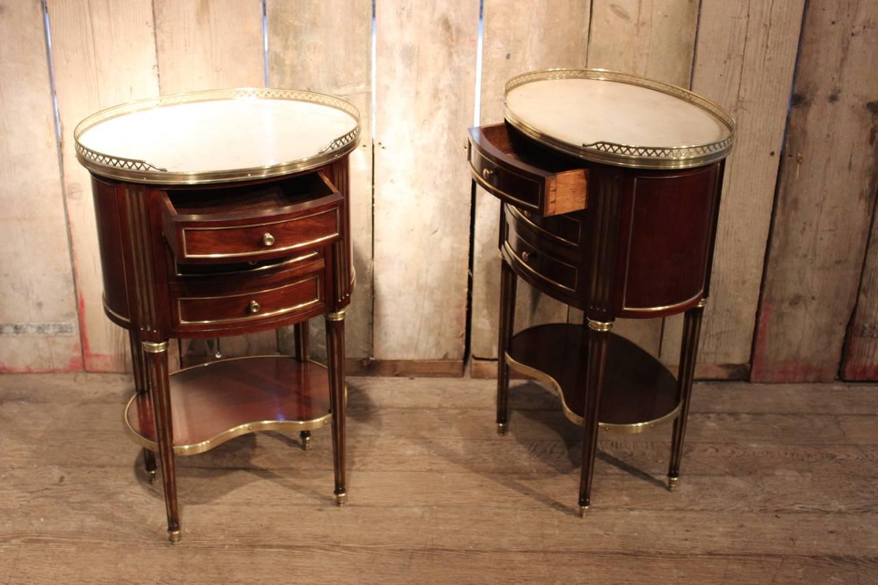 Fine Pair of Napoleon III French Oval Side Tables 1