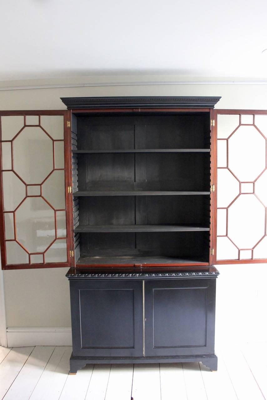 Late 19th Century Ebonised Bookcase In Excellent Condition In Gloucestershire, GB