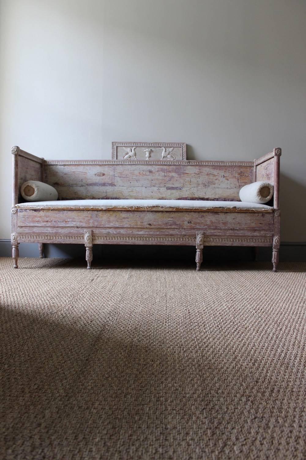 Swedish Late 18th Century Gustavian Settee 1