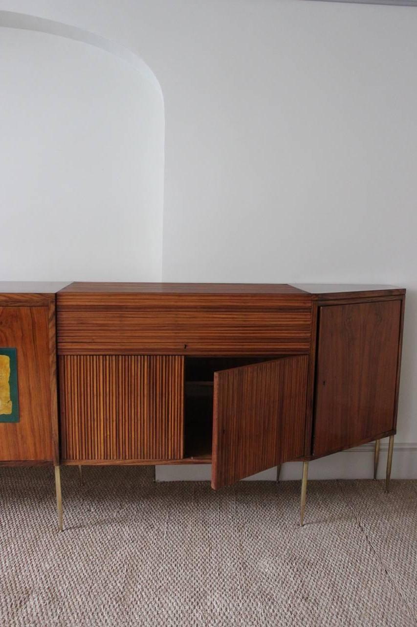Large Italian 1960s Rosewood Side Cabinet In Excellent Condition In Gloucestershire, GB