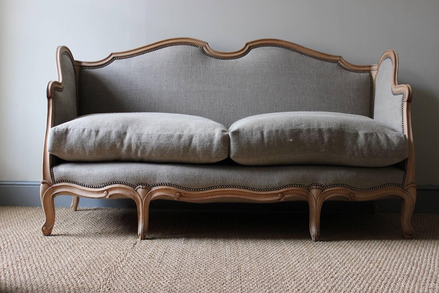 French Louis XV Style Linen Sofa, circa 1900 In Excellent Condition For Sale In Gloucestershire, GB
