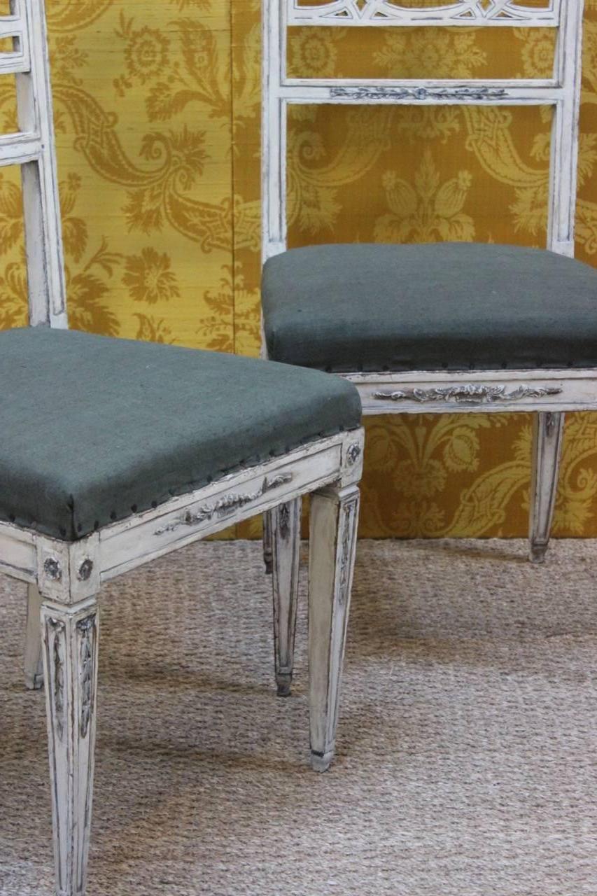 Hand-Painted Fine Pair of Early C19th Neoclassical Painted Chairs