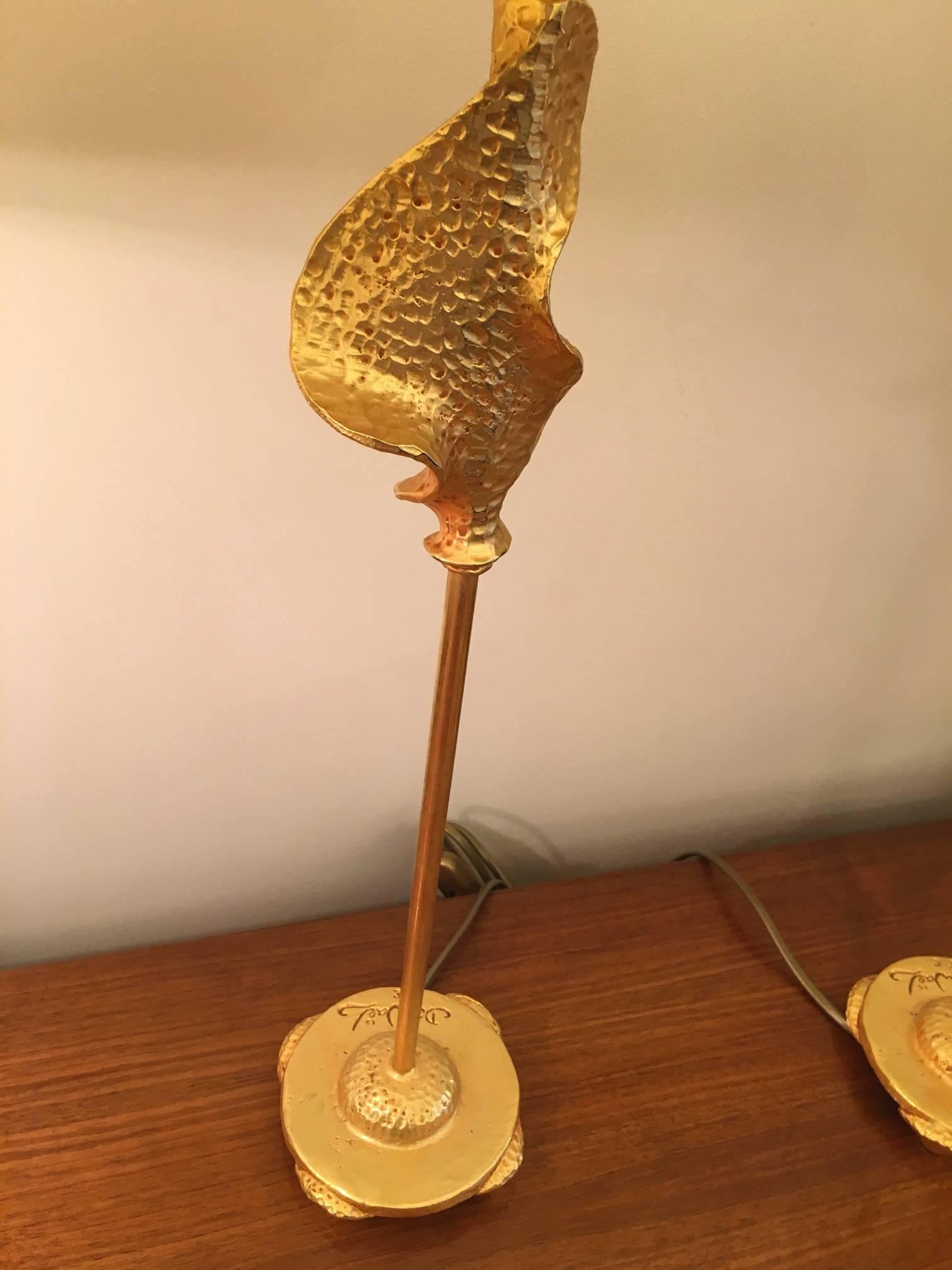Neoclassical Revival Slender Pair of Leaf Sculpture Gilt Bronze Lamps by De Waël for Fondica For Sale