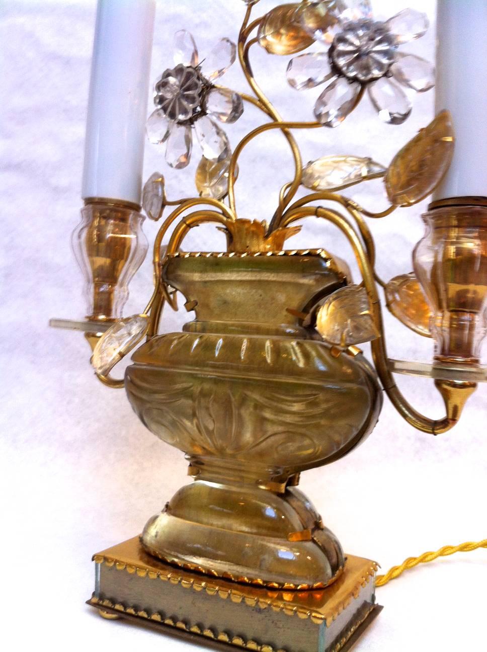 French Maison Baguès Charming Pair of Gold Table Lamps with Leaf and Flower Crystal For Sale