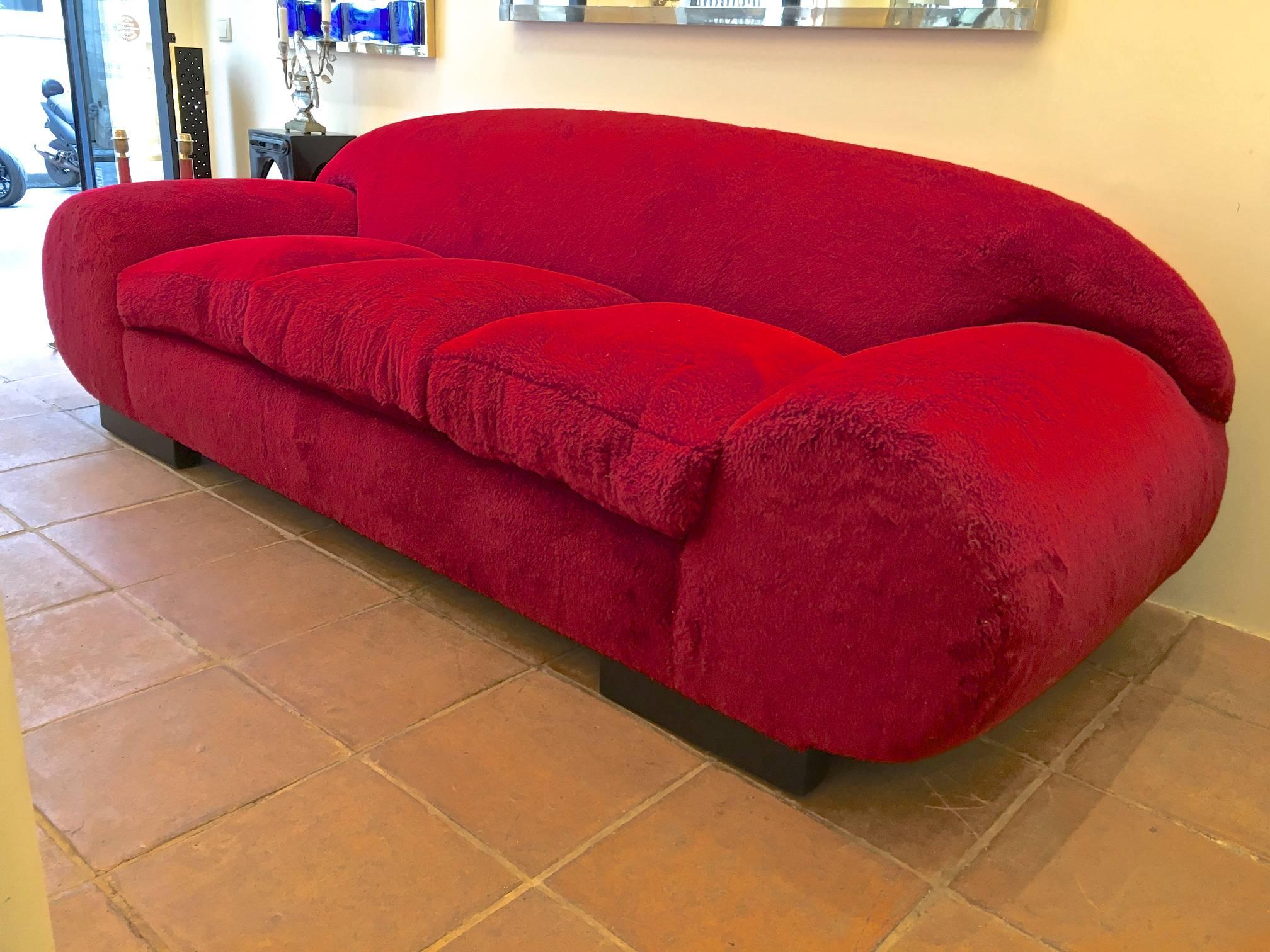 Jean Royère Rarest Mammoth Big Documented Red Couch Covered in Wool Faux Fur For Sale 1