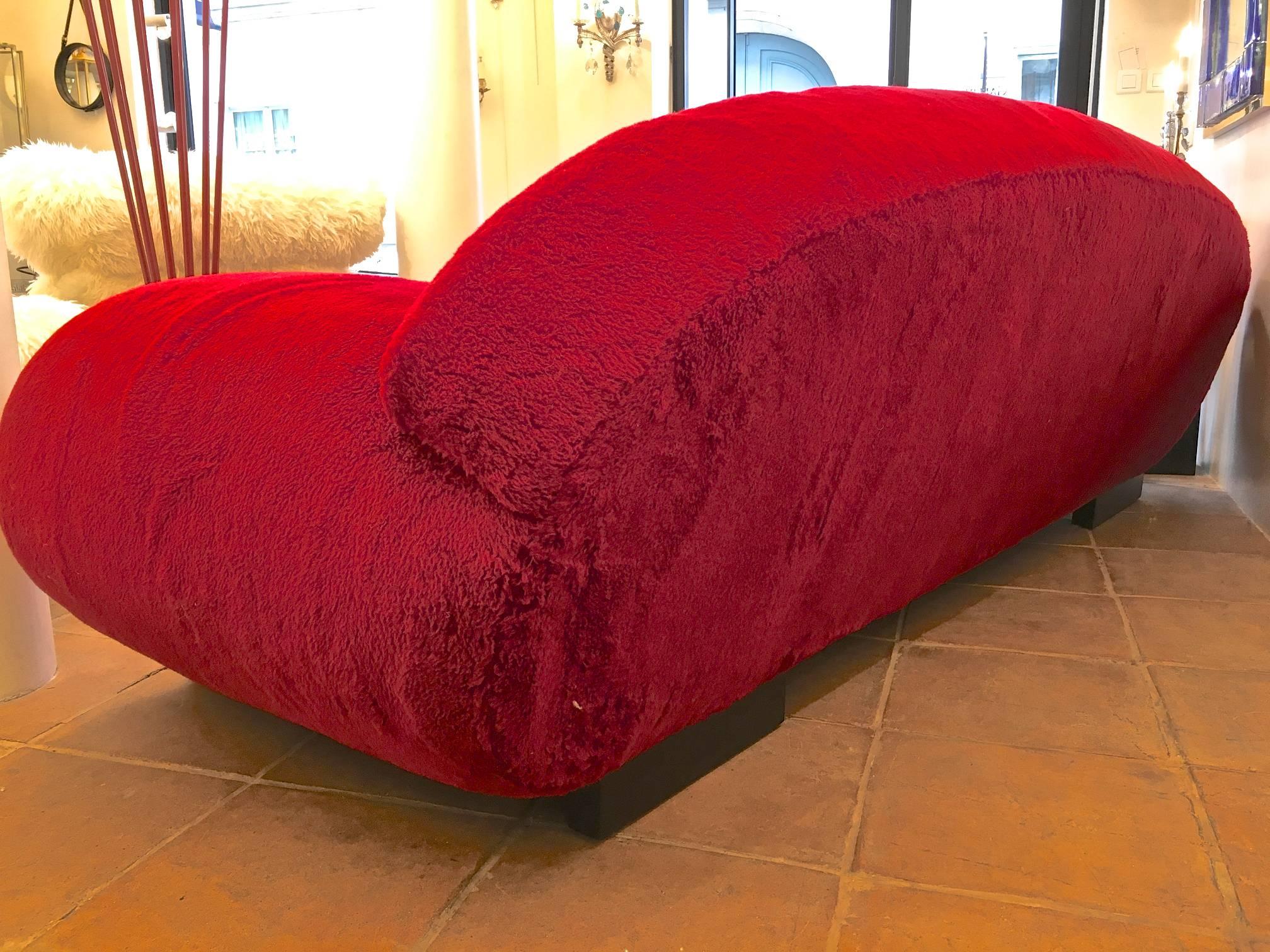 Jean Royère Rarest Mammoth Big Documented Red Couch Covered in Wool Faux Fur For Sale 2