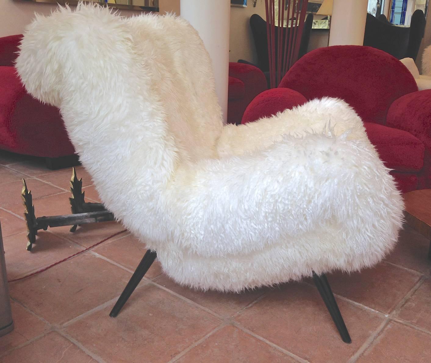Mid-Century Modern Fritz Neth Rarest Spectacular Wood Legged Lounge Chairs Covered in Sheepskin Fur For Sale