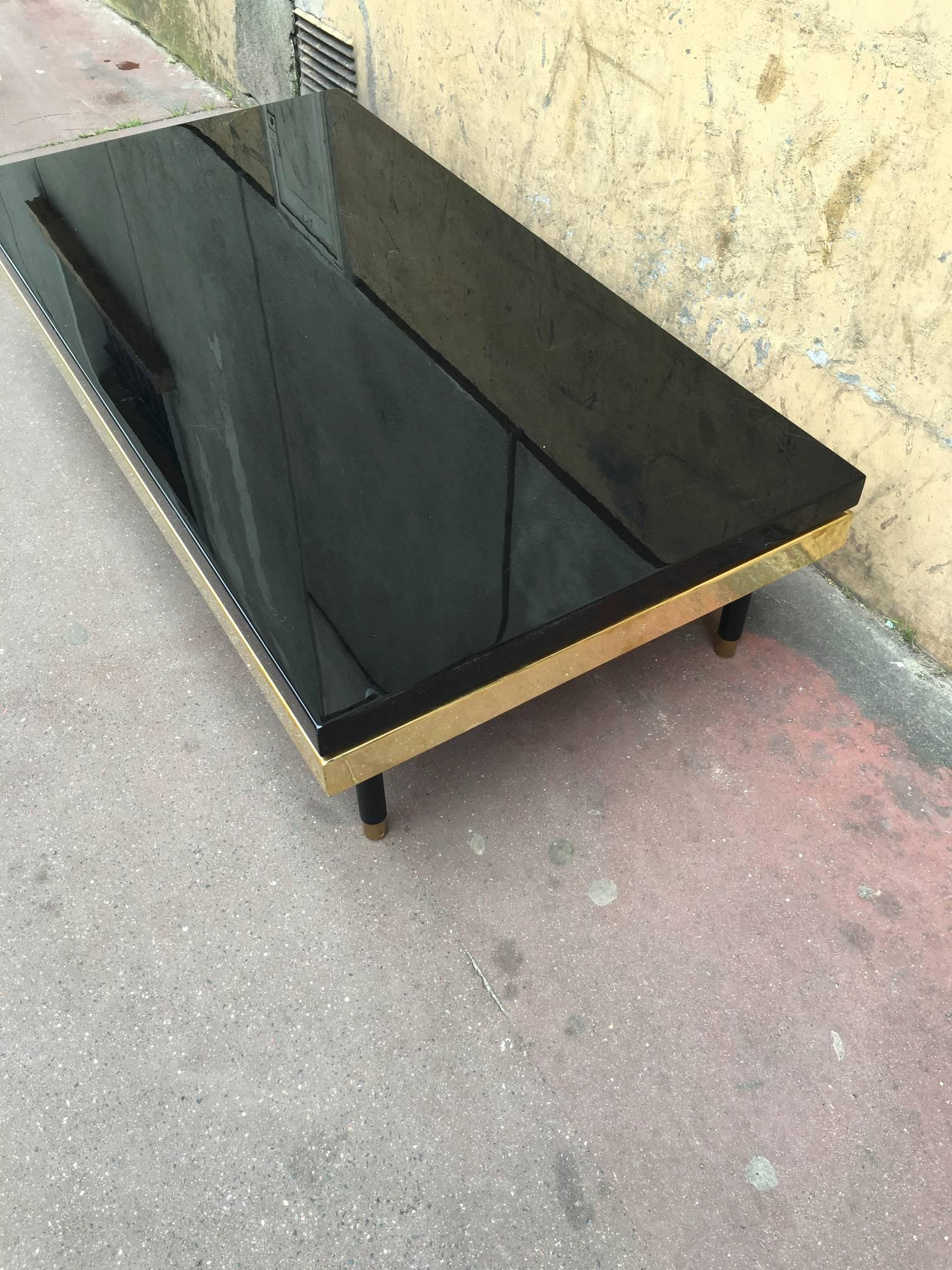 20th Century Superb Italian Black Lacquered Big Coffee Table with a Gold Metal Apron For Sale