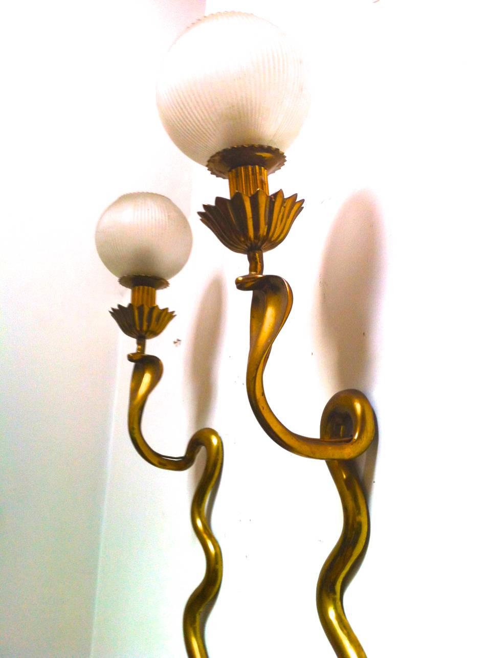 Spectacular Cobra Shaped Gold Bronze Pair of Long Sconces with Opaline Globe In Excellent Condition In Paris, ile de france
