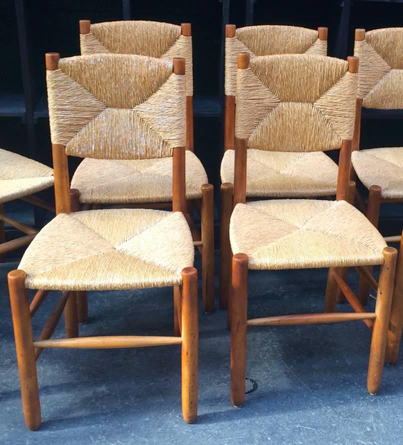 Charlotte Perriand Rare Set of Ten Rush Bauche Chairs In Excellent Condition For Sale In Paris, ile de france