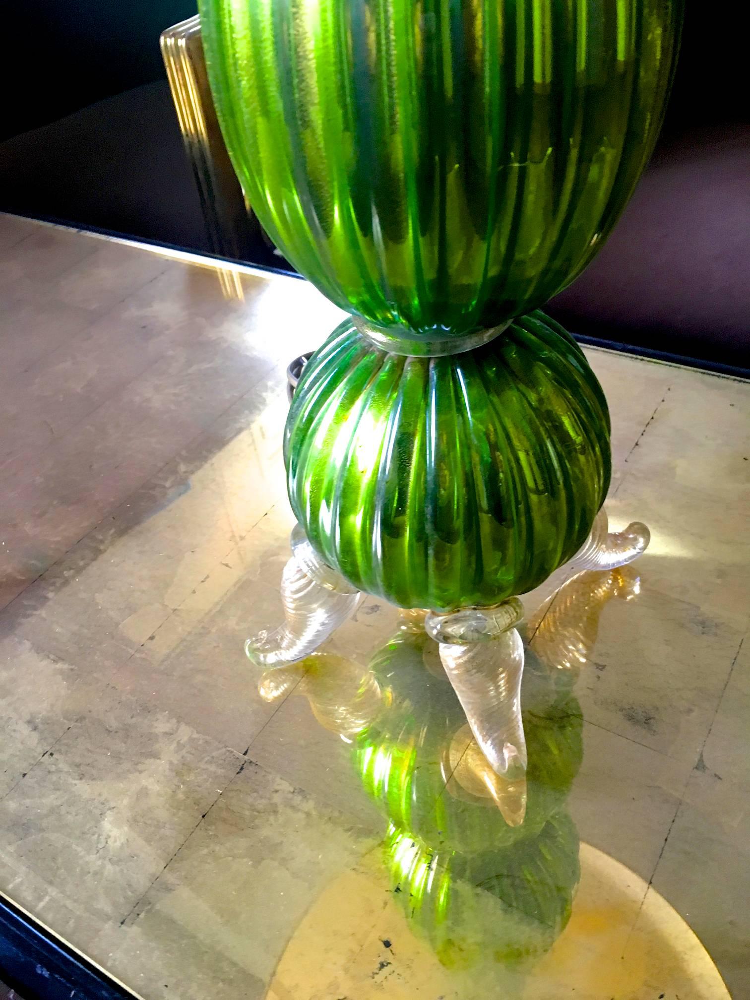 Mercury Lemon Green Pair of Murano in Gold Incrusted Glass In Excellent Condition For Sale In Paris, ile de france