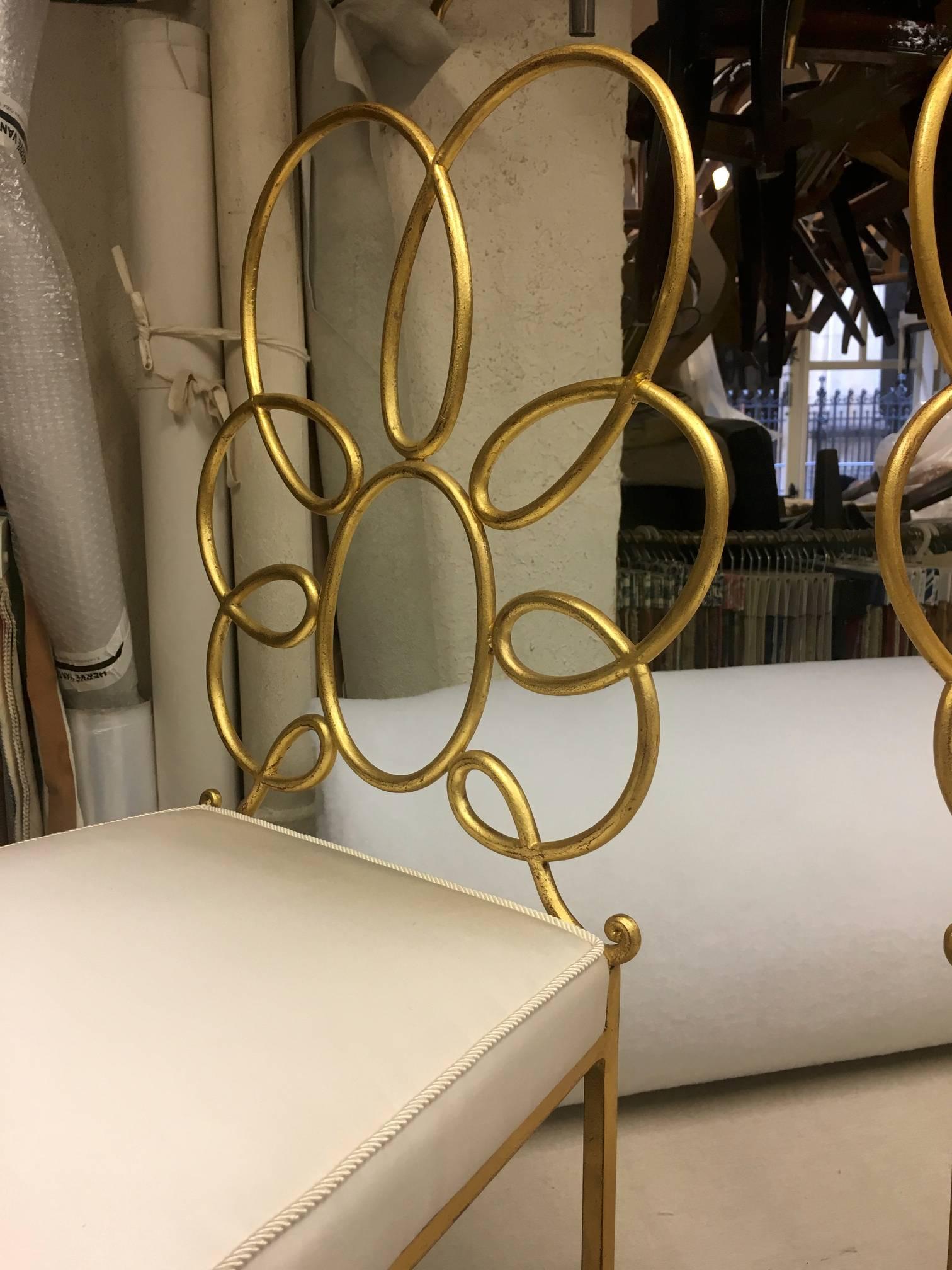 Rene Prou Rare Superb Witty Four-Flower Gold Leaf Wrought Iron Chairs in Silk In Excellent Condition For Sale In Paris, ile de france