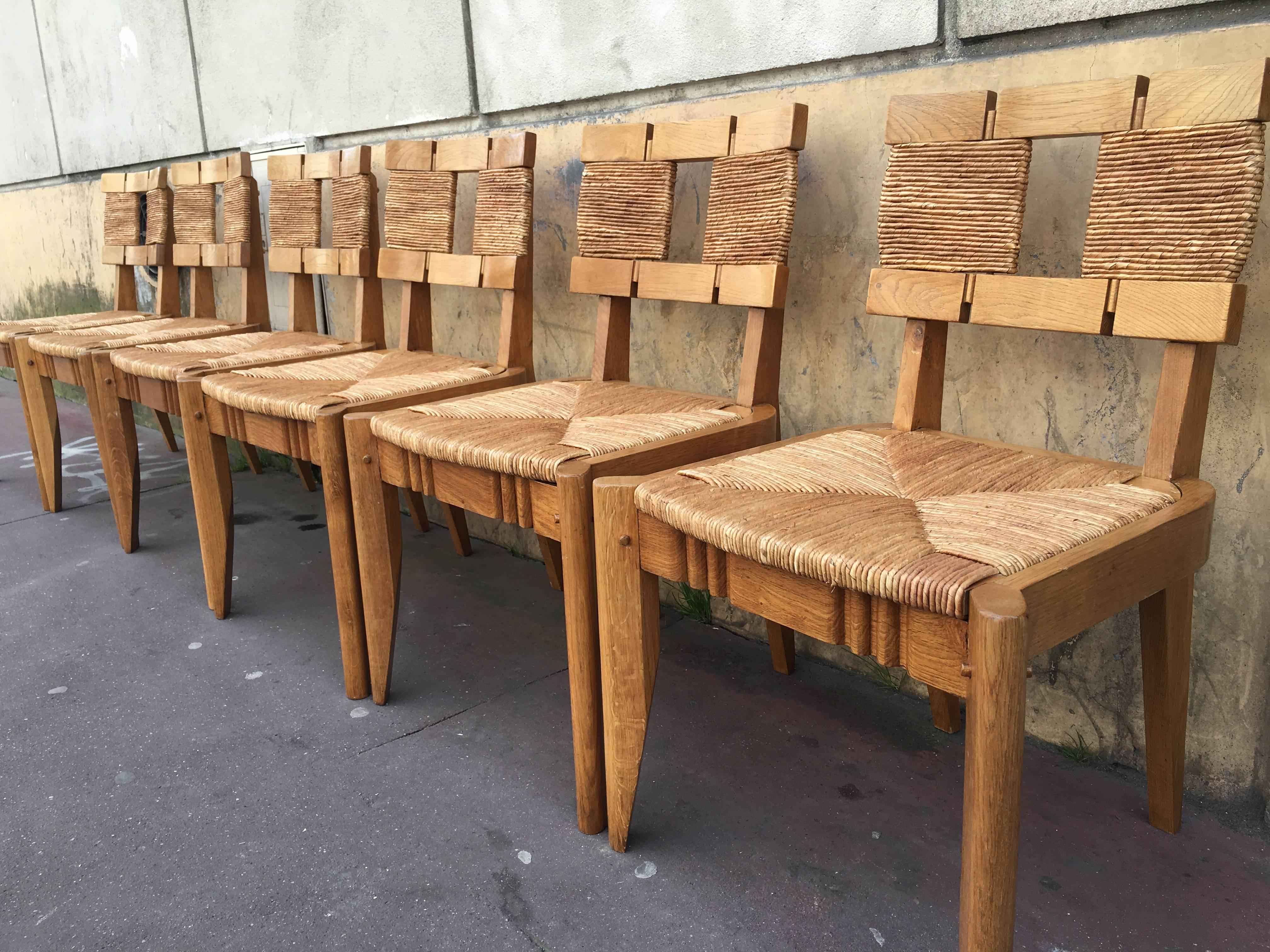 French Guillerme et Chambon Very Rarest Set of 6 Oak and Rush Chairs Fully Restored