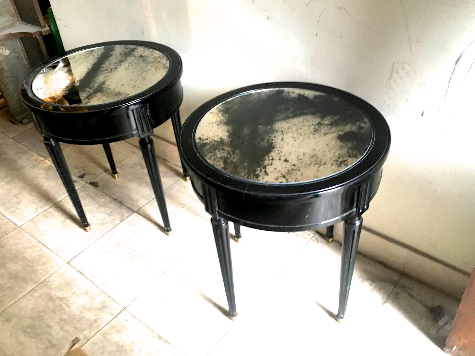 Maison Jansen Signed Pair of Side Blackened Wood Tables with Oxidized Mirror top For Sale 1