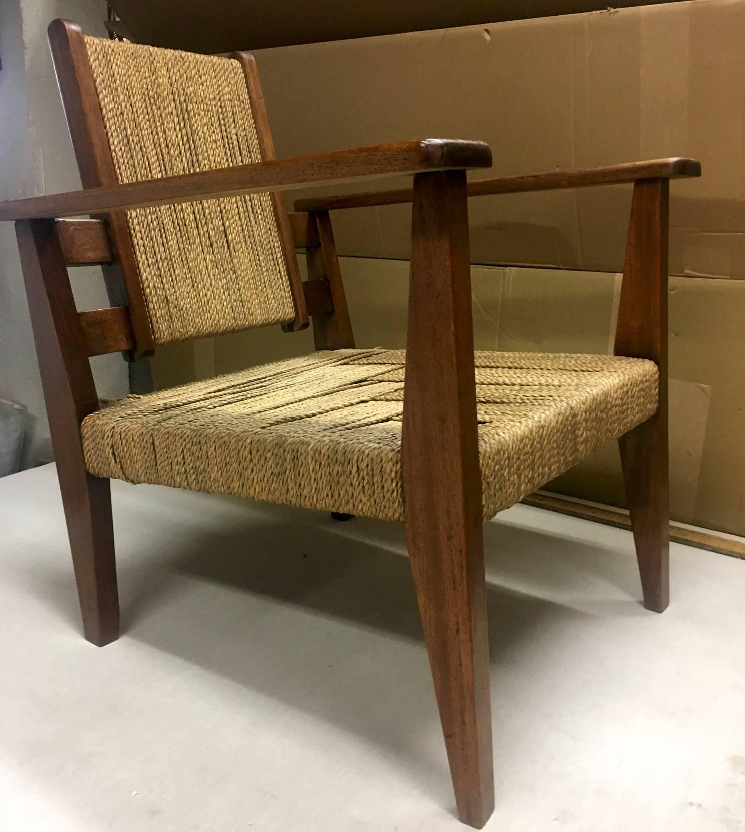 Victor Courtray Superb Design Pair of Modernist Rope Lounge Chair For Sale 3