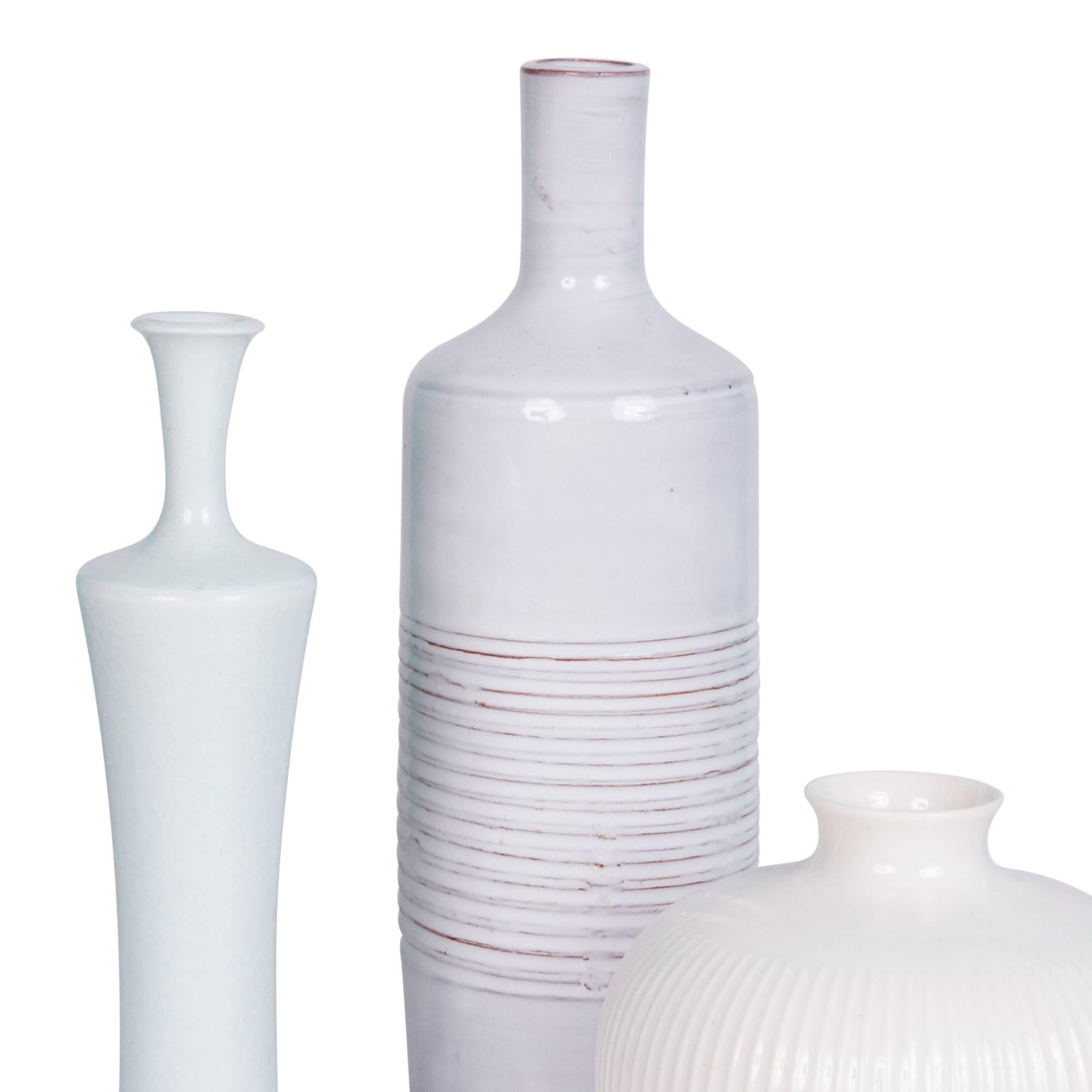 German Set of Three White/Off-White Continental Ceramic Vases For Sale