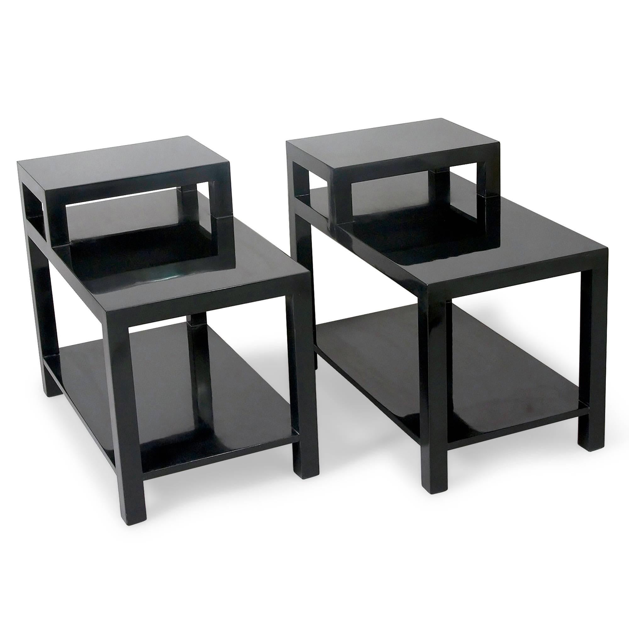 Mid-Century Modern Pair of Black Lacquered Stepped End Tables by Gibbings for Widdicomb