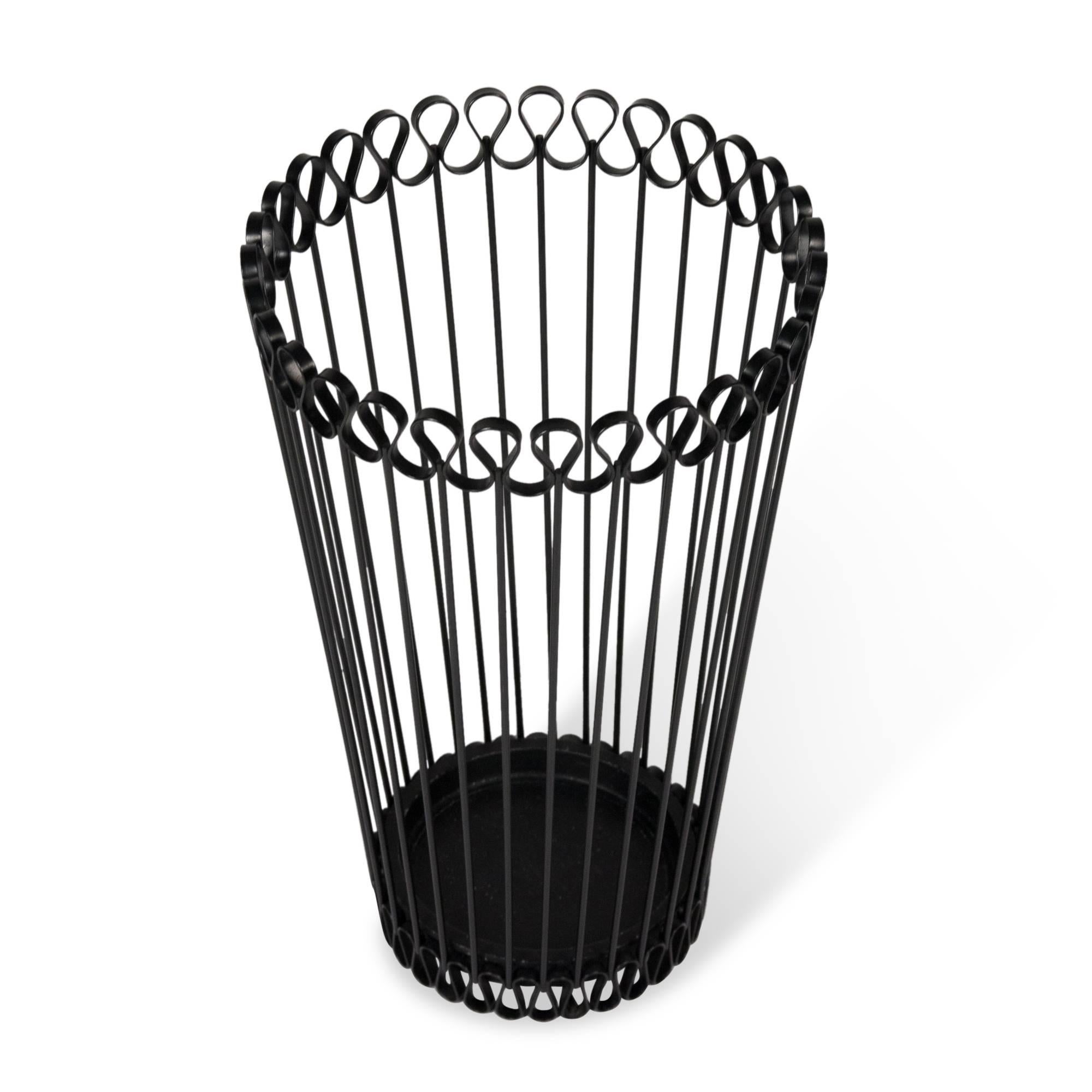 Scalloped Rim Iron Wastebasket, Austrian, 1950s In Excellent Condition For Sale In Brooklyn, NY