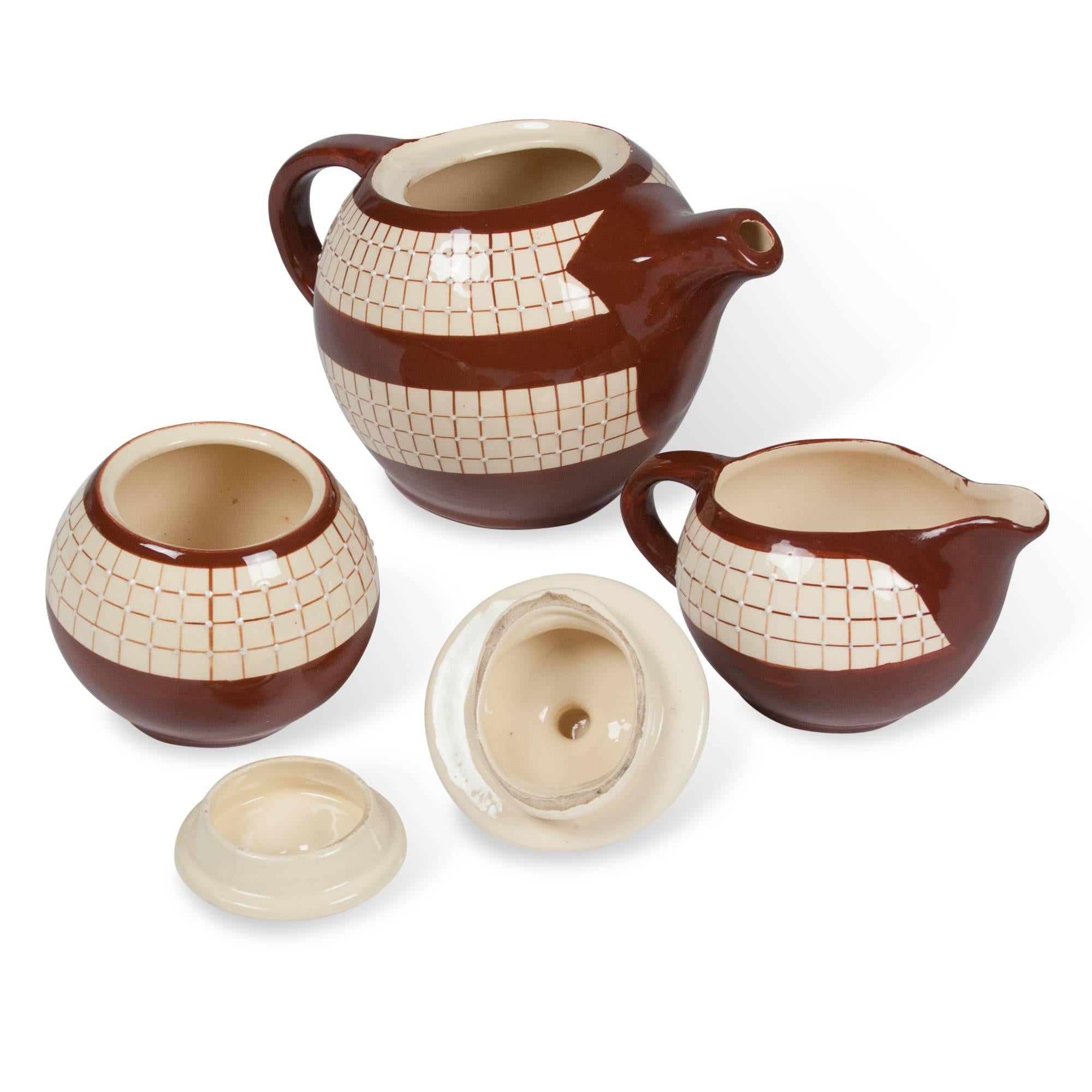 Three-Piece Ceramic Tea Service by Longchamps In Excellent Condition For Sale In Brooklyn, NY