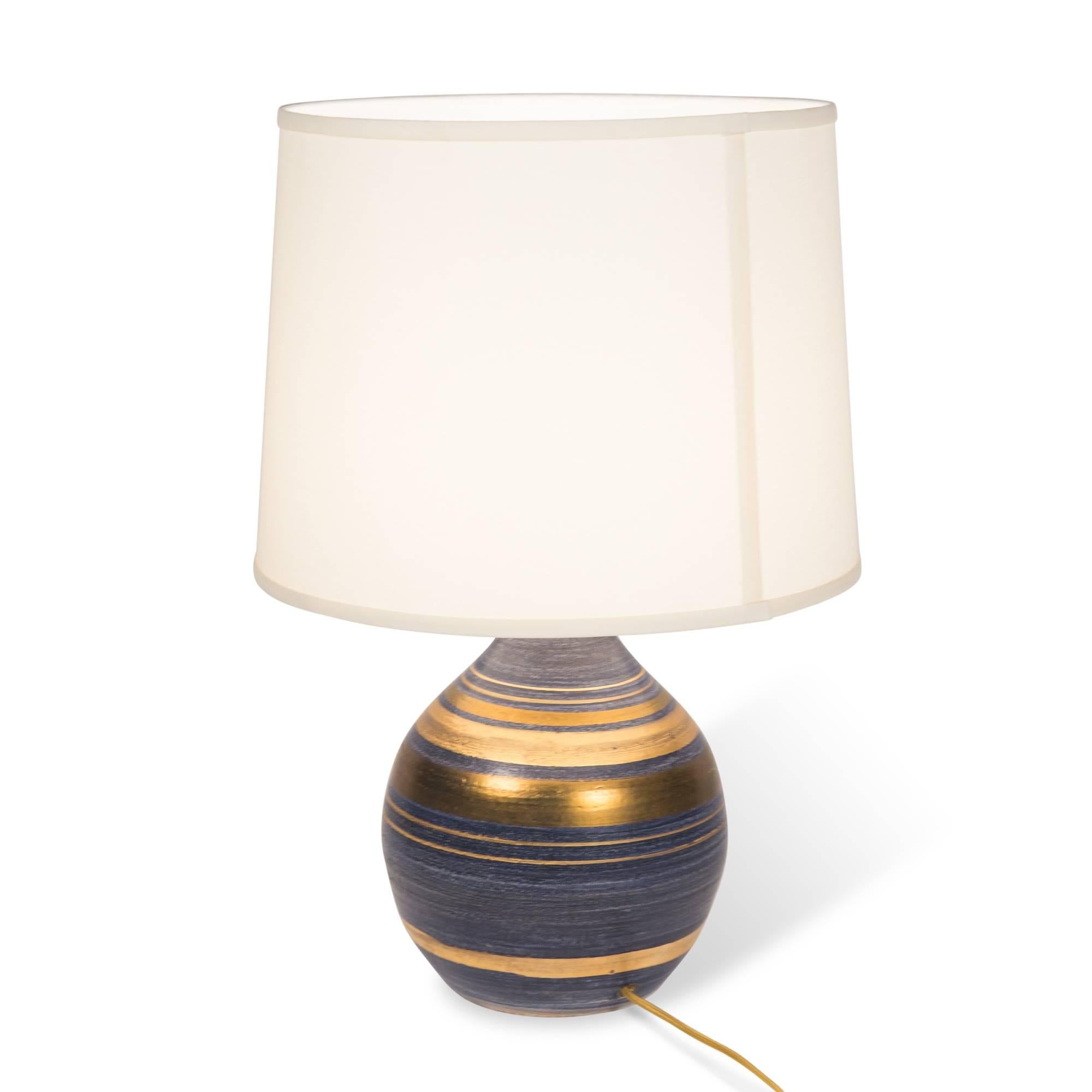 Gold Striped Ceramic Table Lamp, French, 1960s In Excellent Condition For Sale In Brooklyn, NY