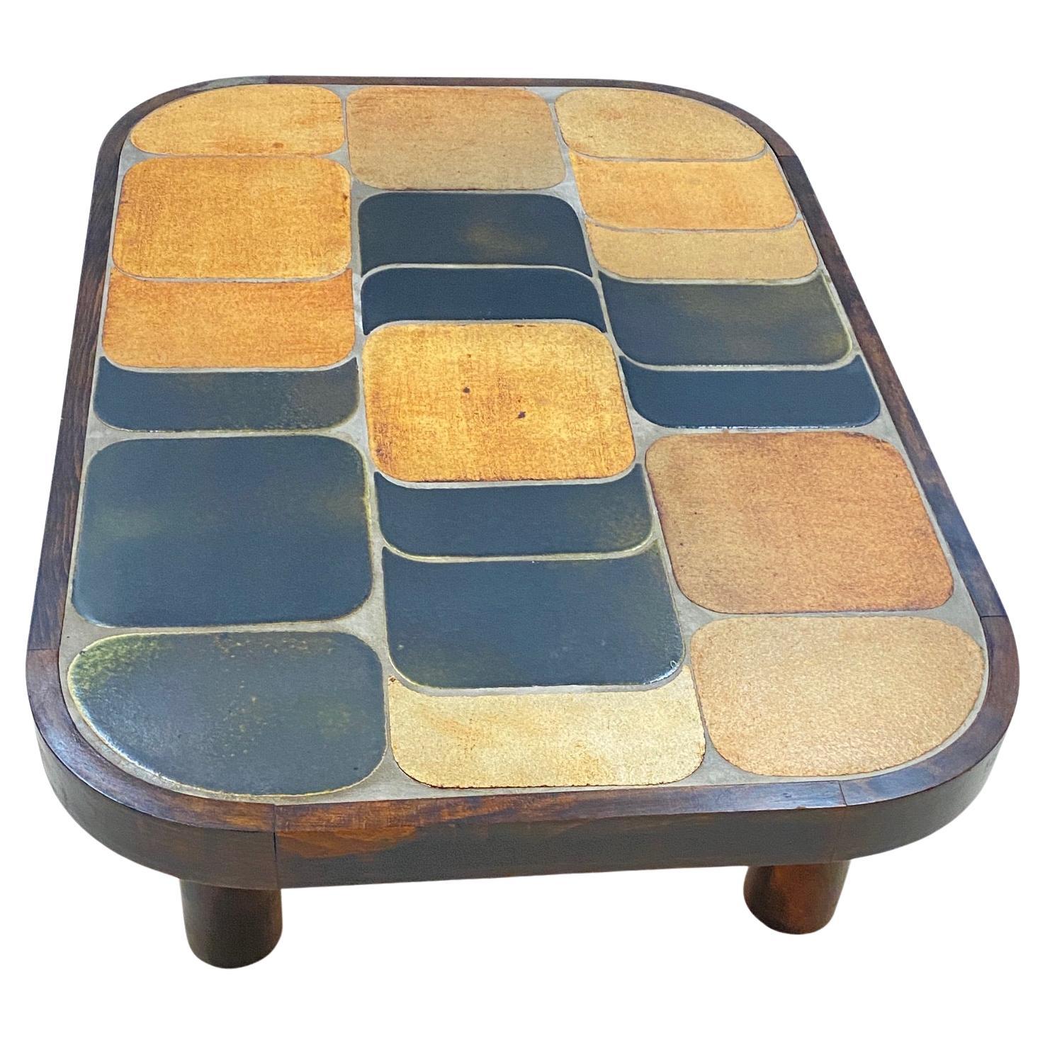 Roger Capron ‘Shogun’ Coffee Table in Ceramic France 1970 Brown and Grey Color